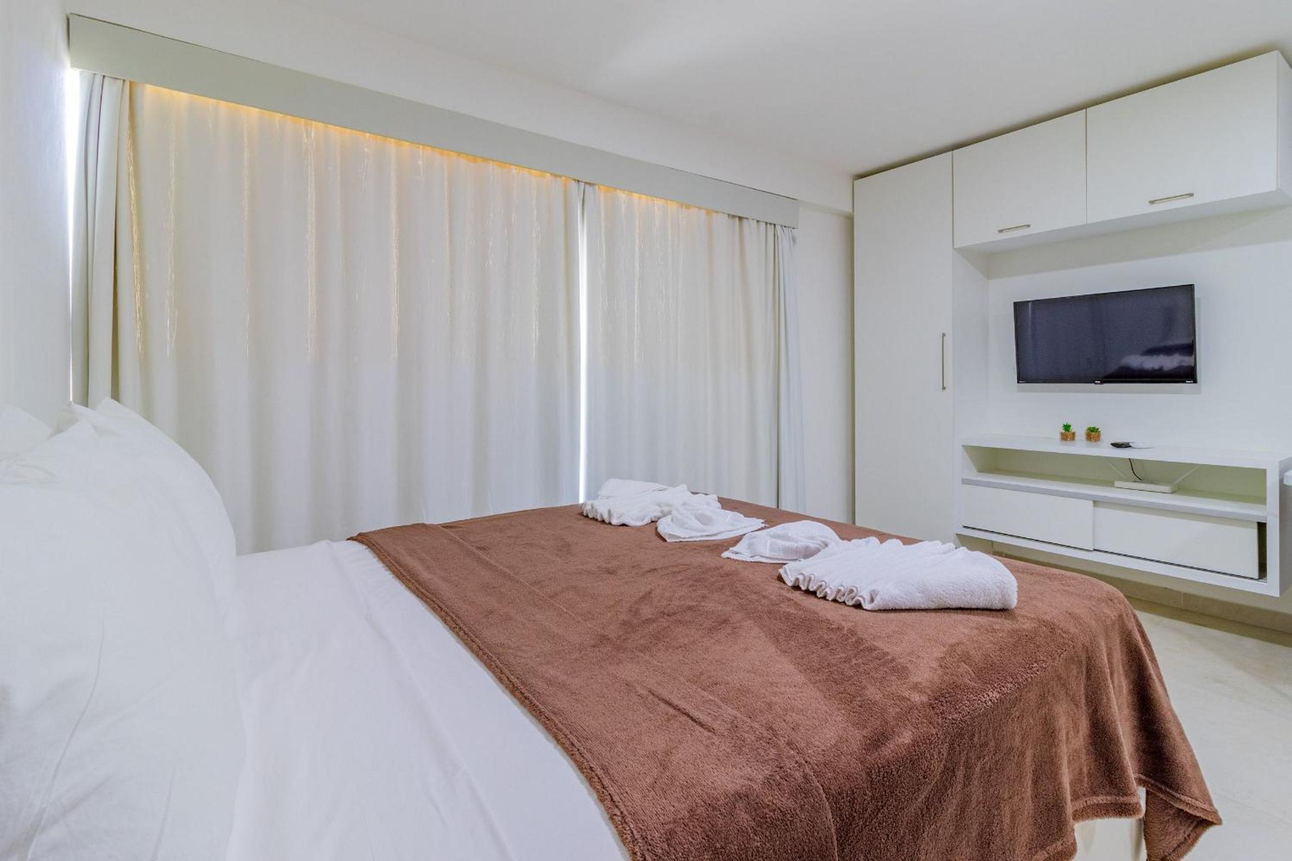 Beach Way #209 - Studio in Carneiros by Carpediem