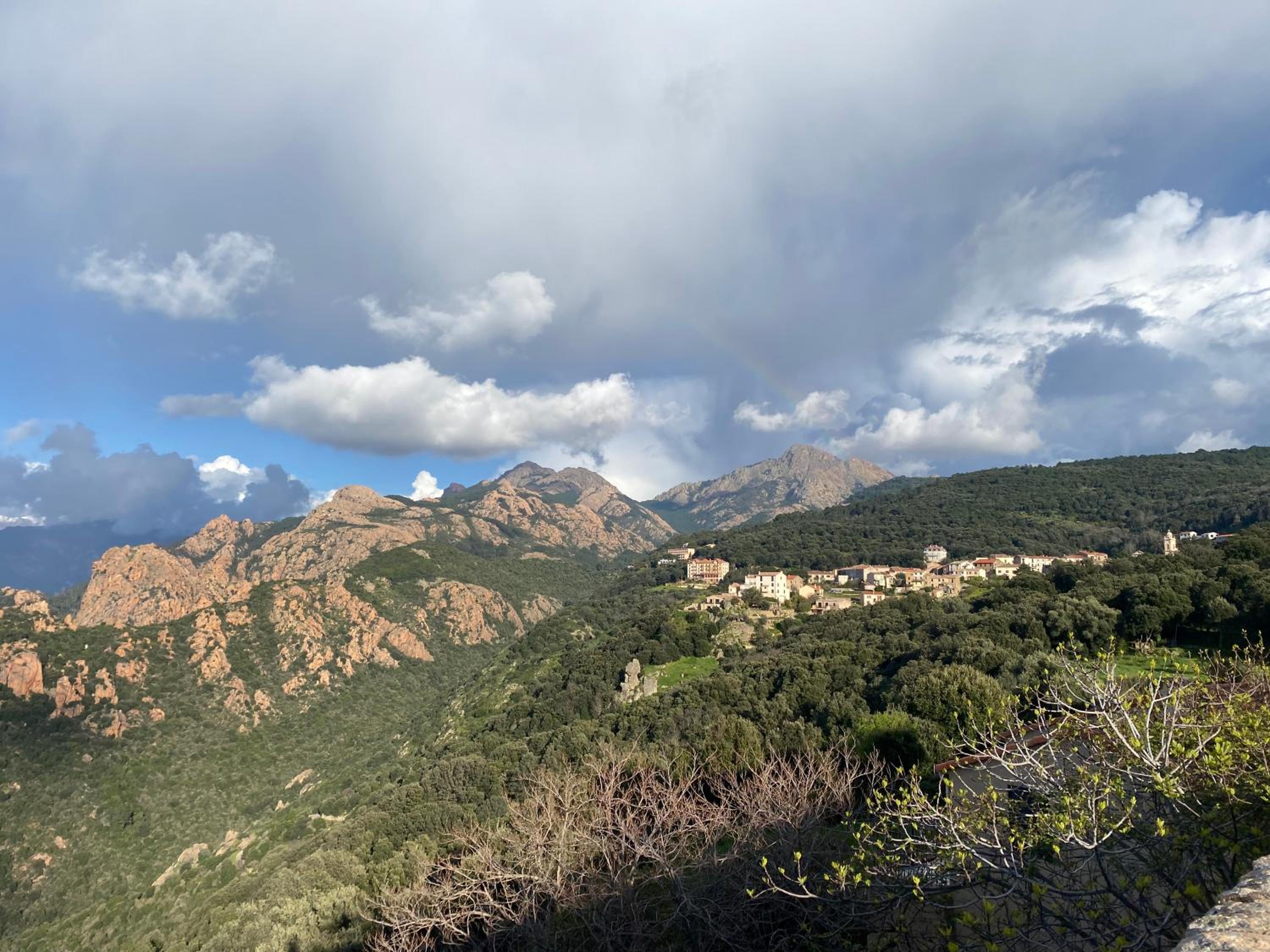 Piana - vue mer et village