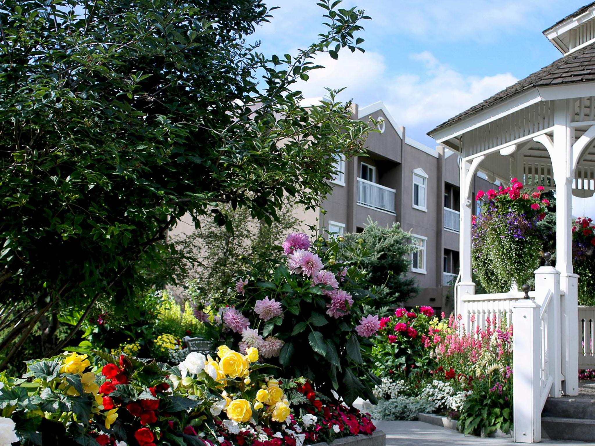 Fairbanks Vacations - Bear Lodge - Property Image 5