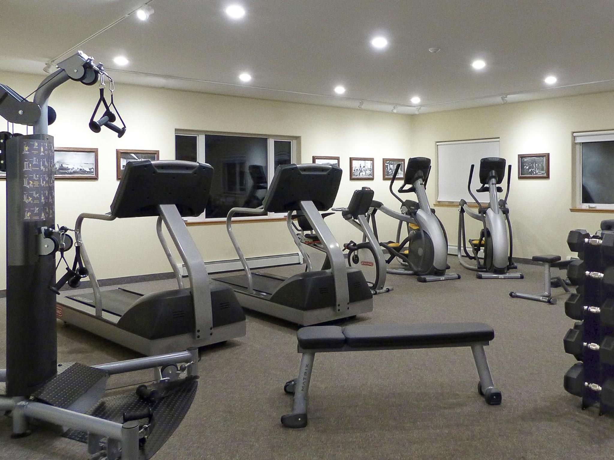 Fairbanks Vacations - Bear Lodge - Property Image 4