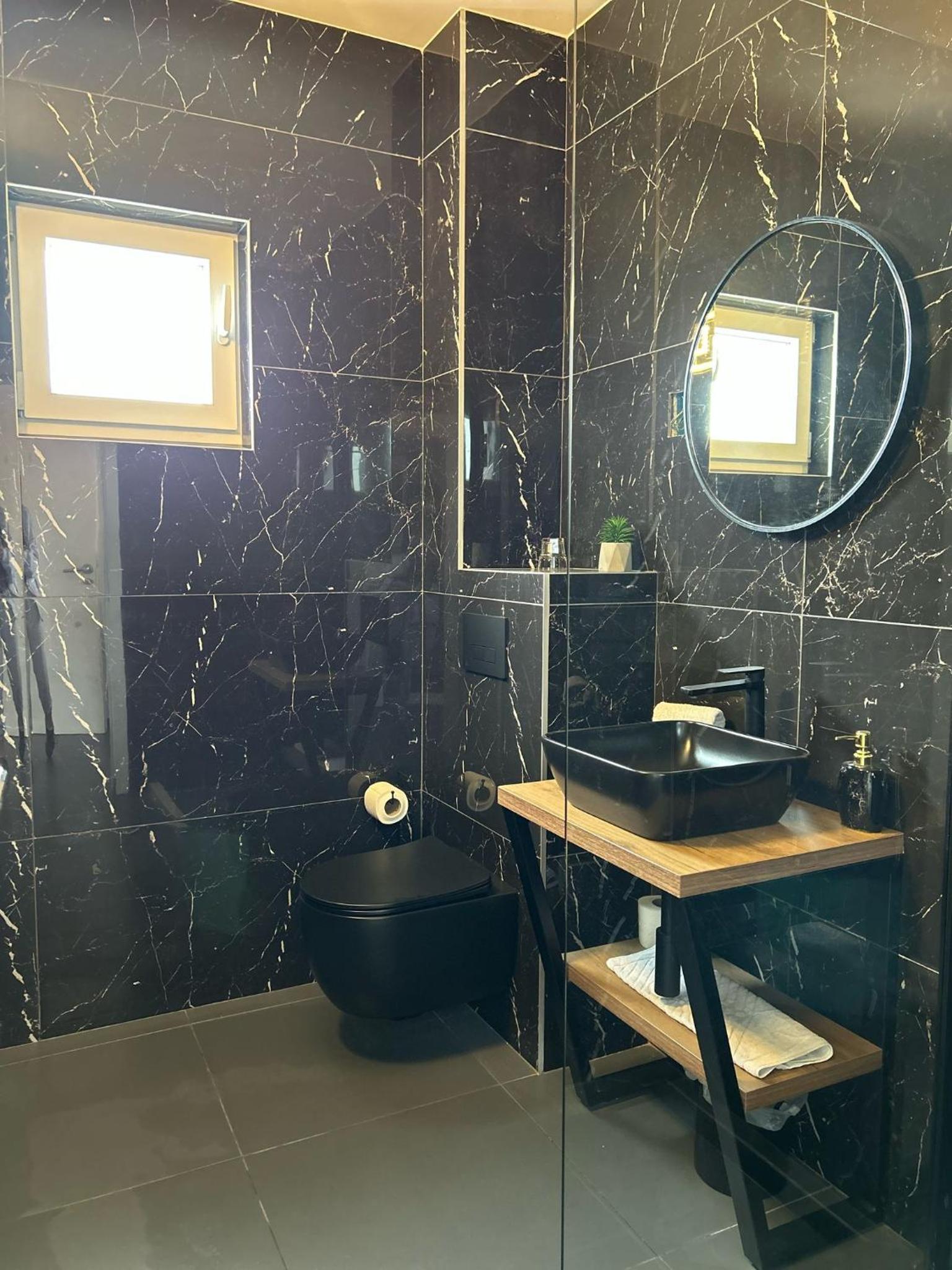 AAA Luxury Suites Split