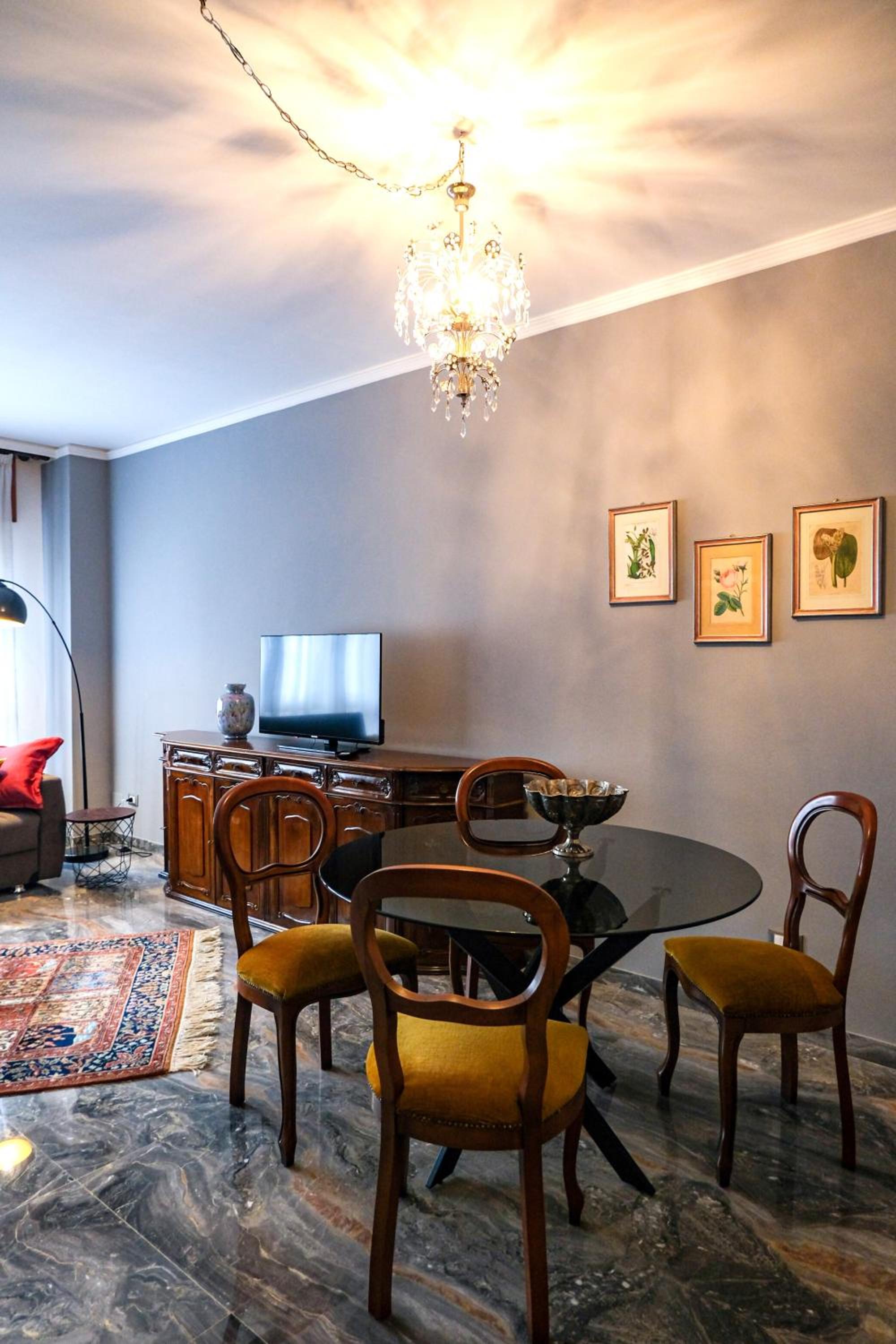 Urbino Uno Apt Venezia
