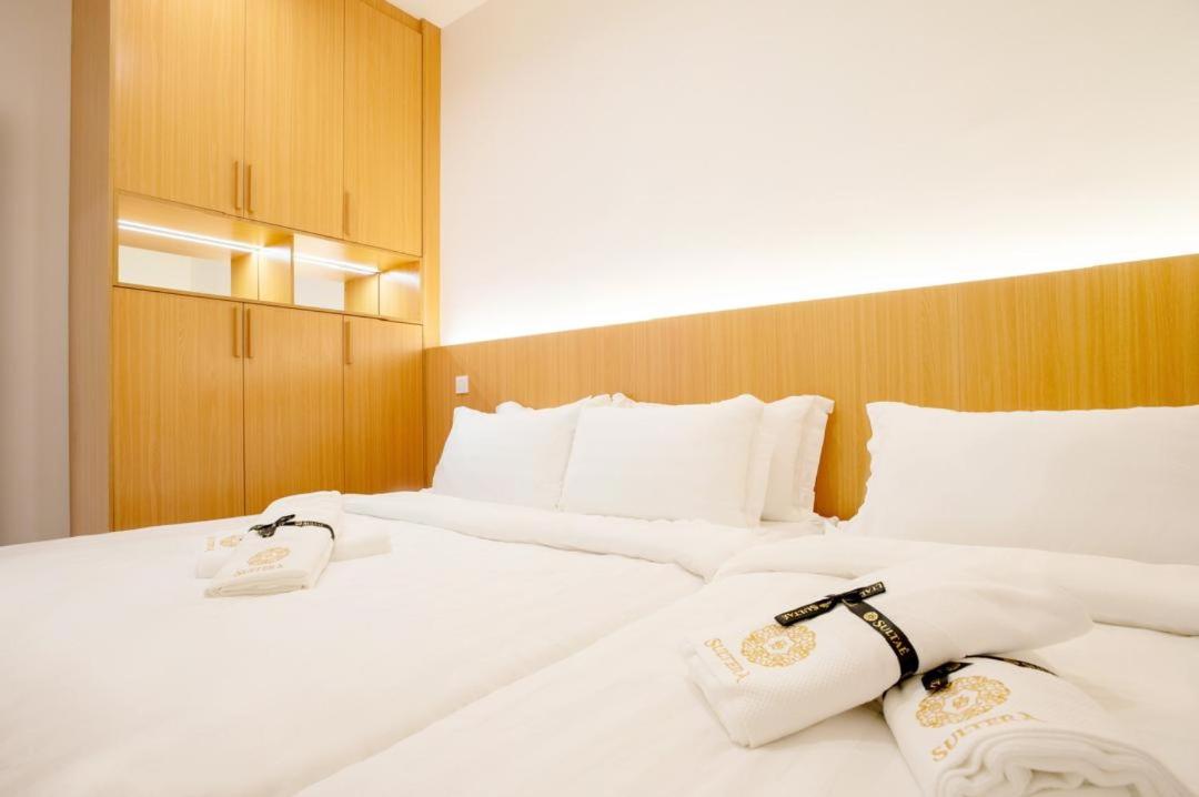 KLIA Residence Homestay Apartment, Near Sepang Circuit and KLIA - 3 Bedroom Fully Aircond