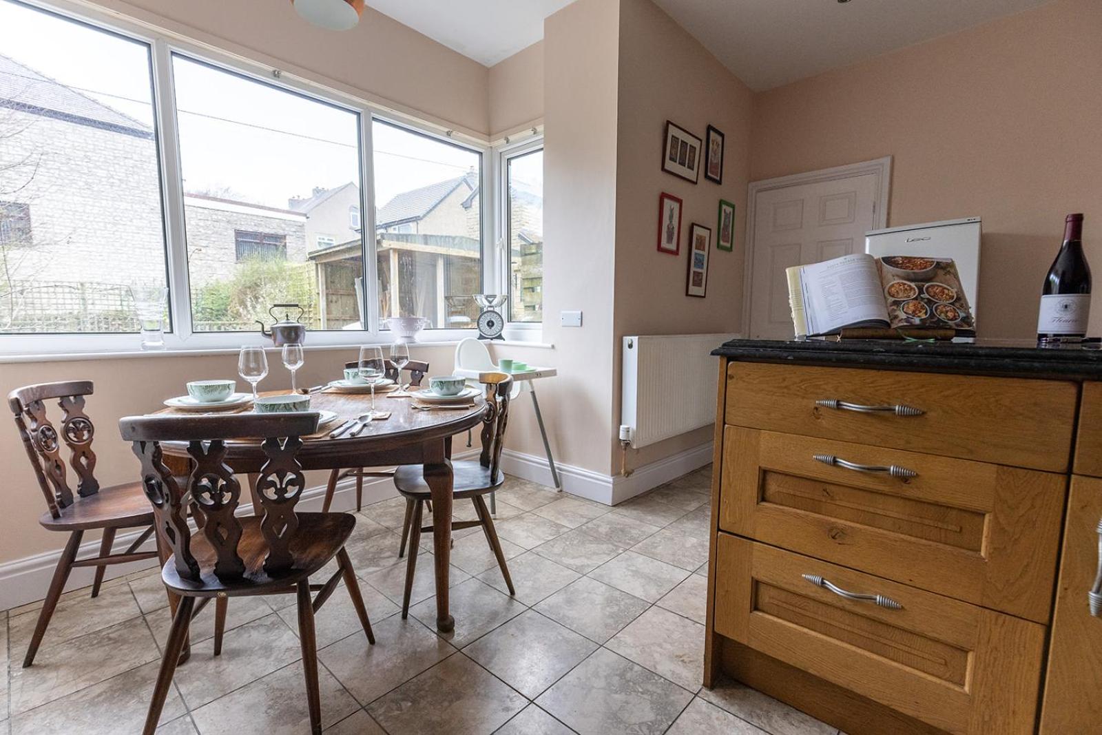 CLIFTON BANK - Characterful & Cosy Home in Buxton, Peak District