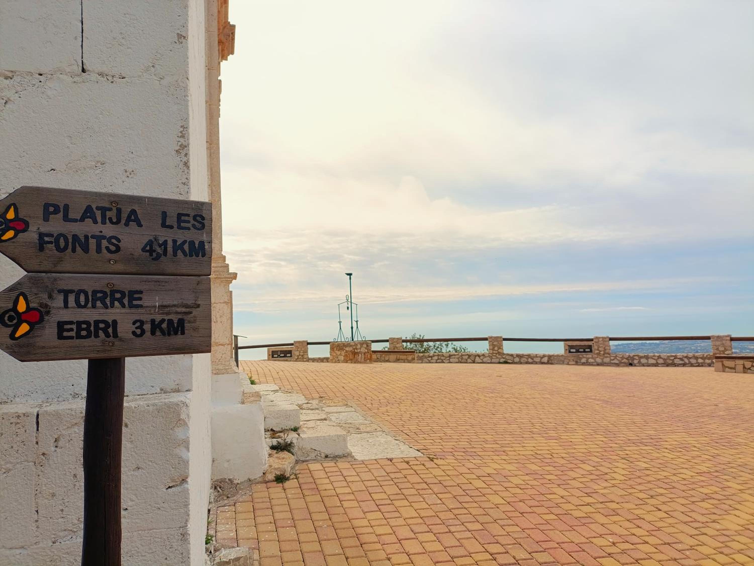 Alcossebre Panorama Suite, Piscina y Terraza con Vistas