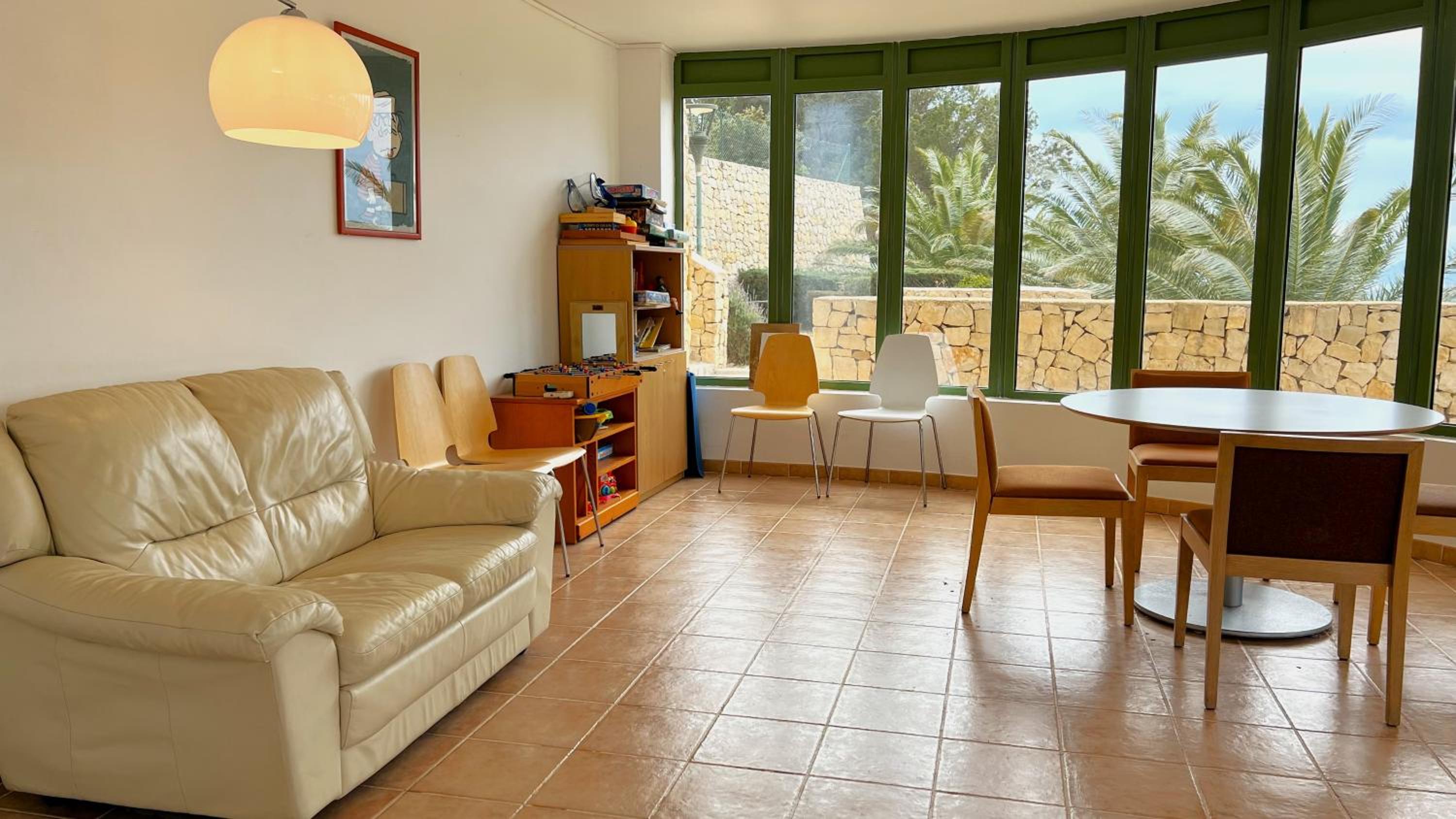 Alcossebre Panorama Suite, Piscina y Terraza con Vistas