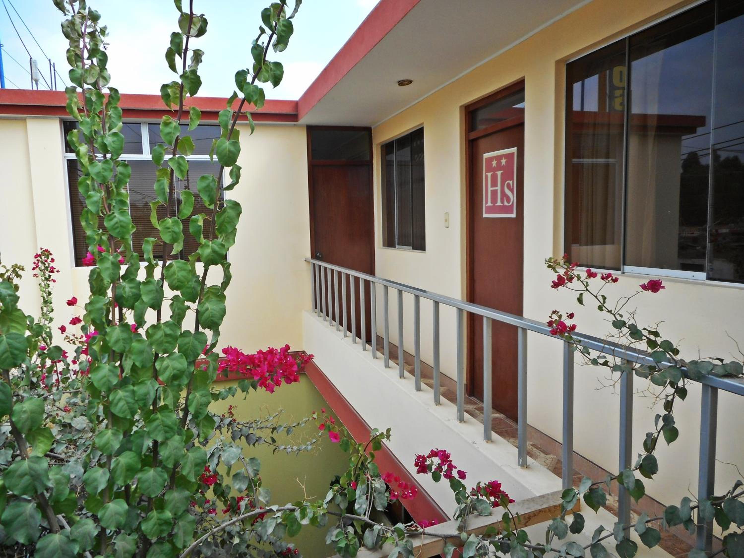 Hostal Geminis
