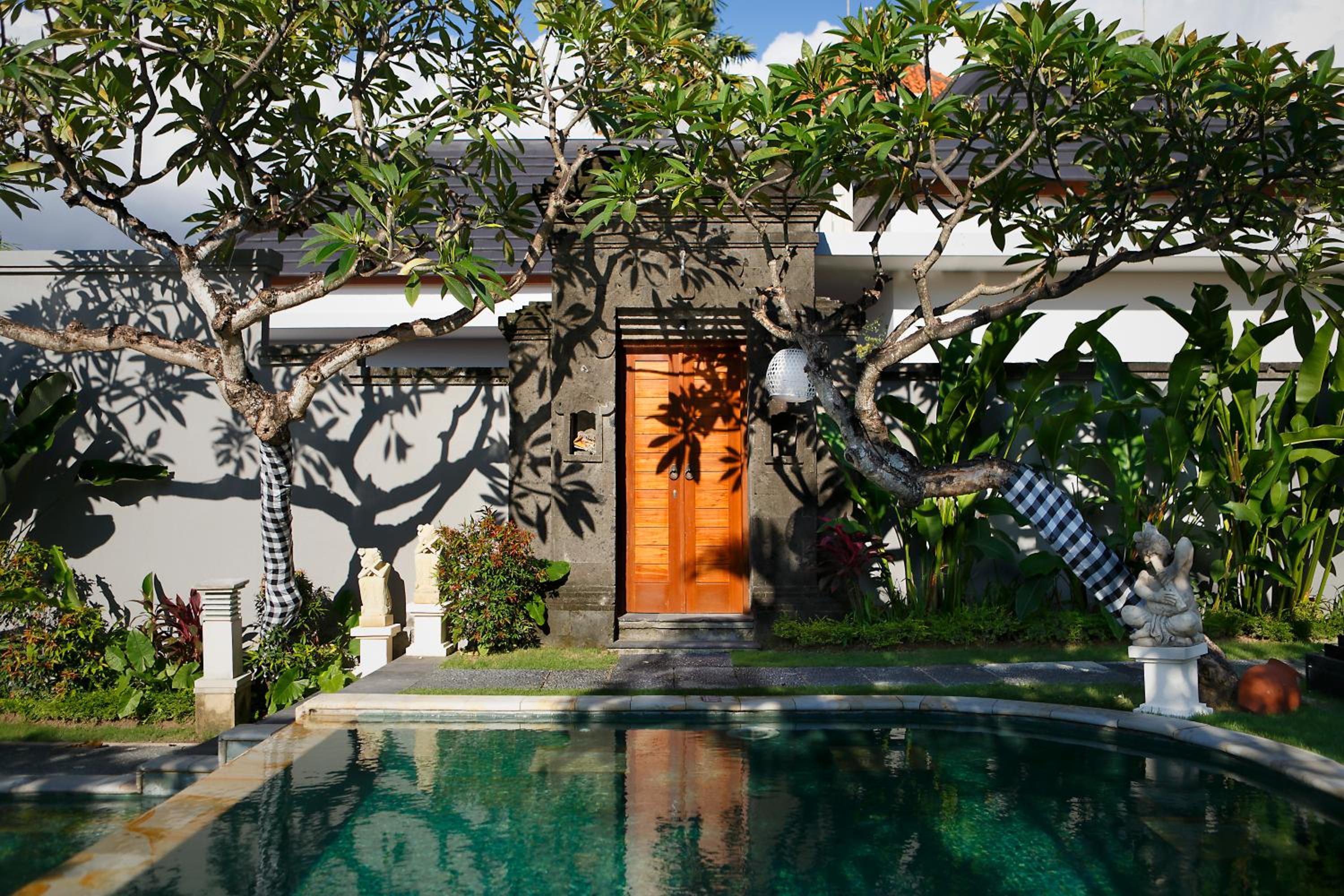 Bali Nyuh Gading Villas — recepcion & lobby