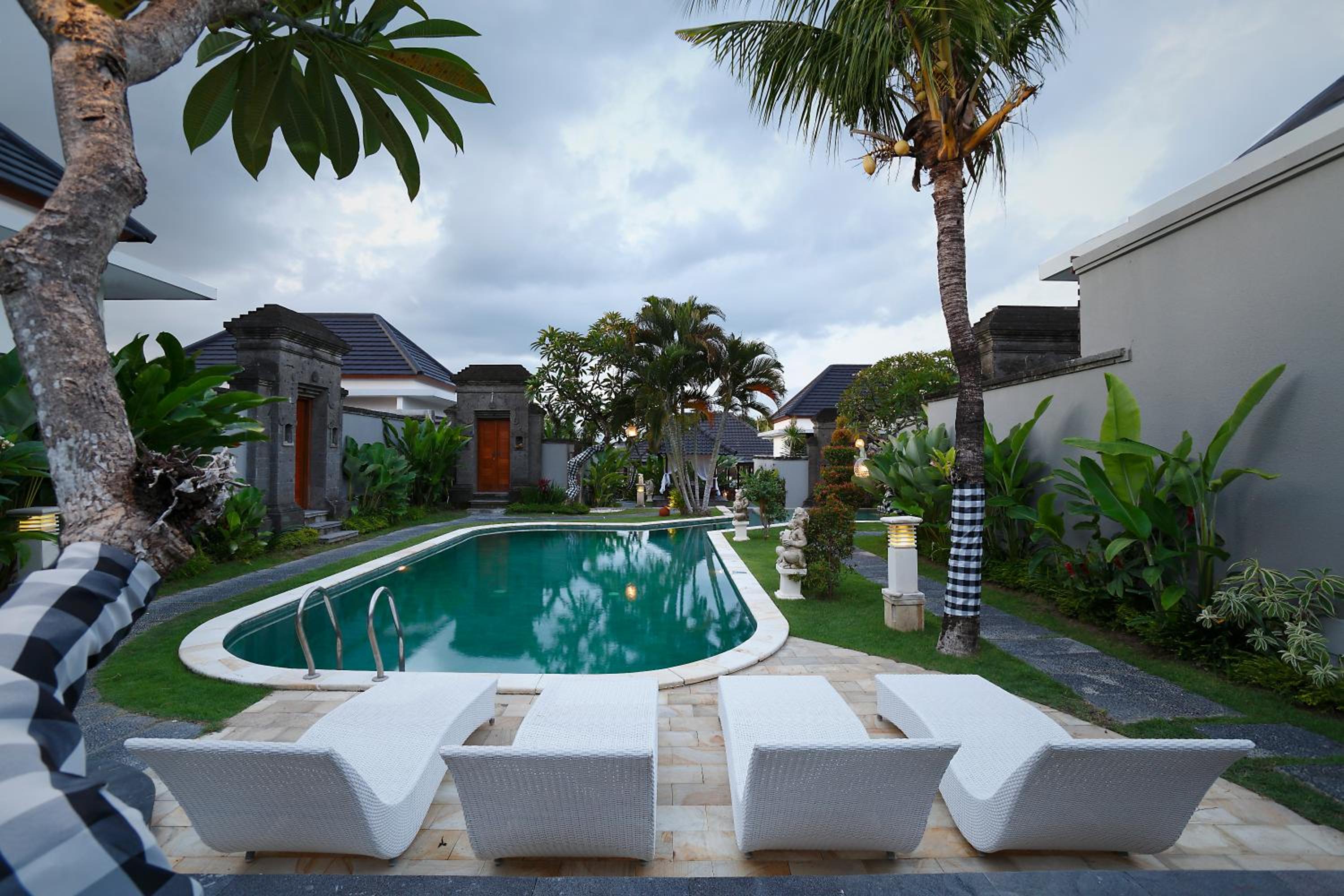 Bali Nyuh Gading Villas, Seminyak - 20