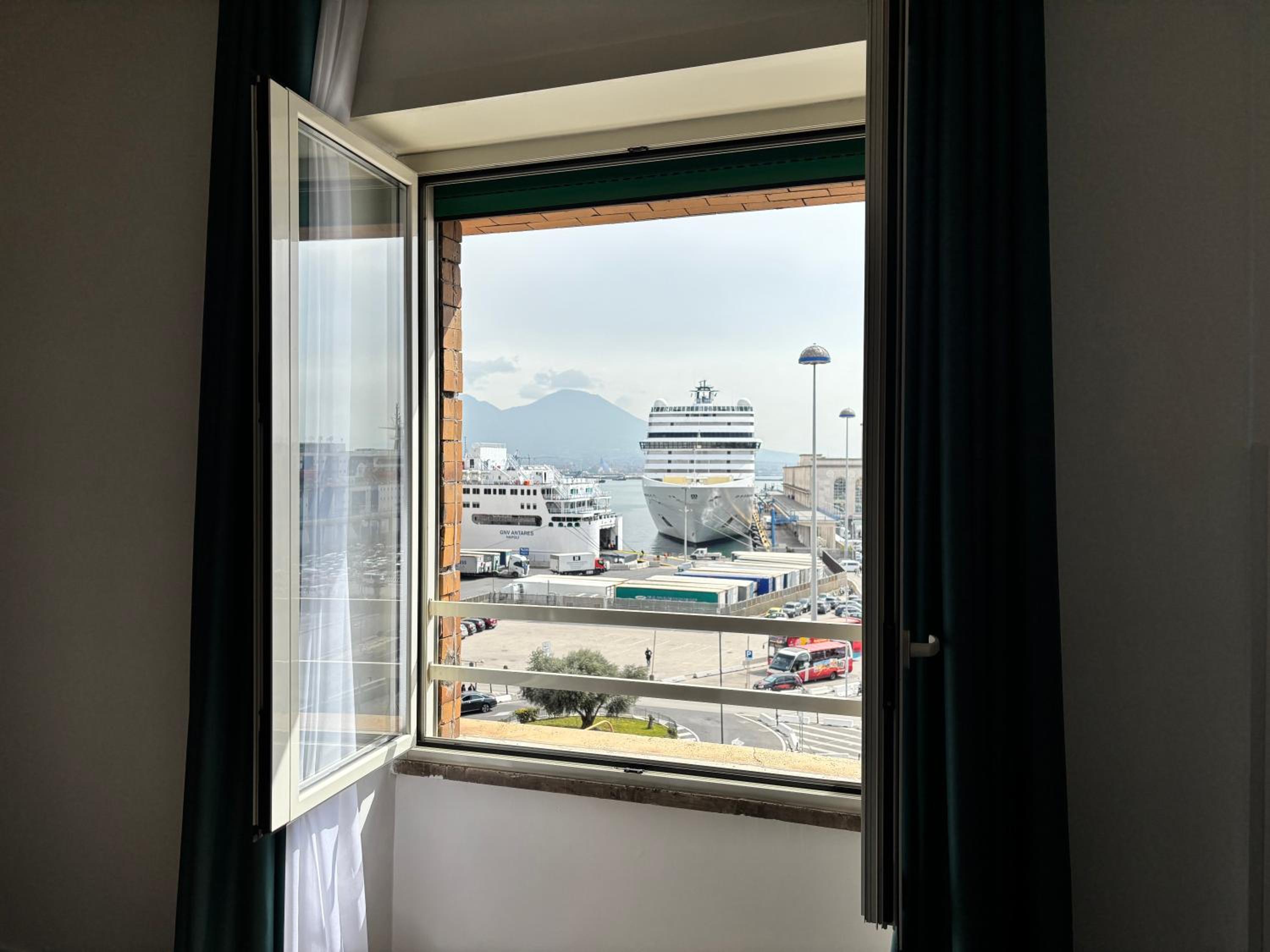 Seaside Suites