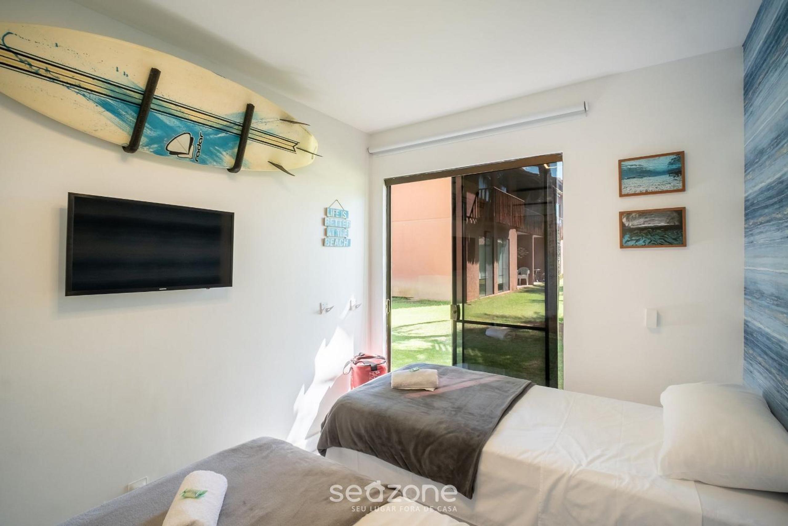 Beautiful Apartin Condo w/ Pool CQS0004