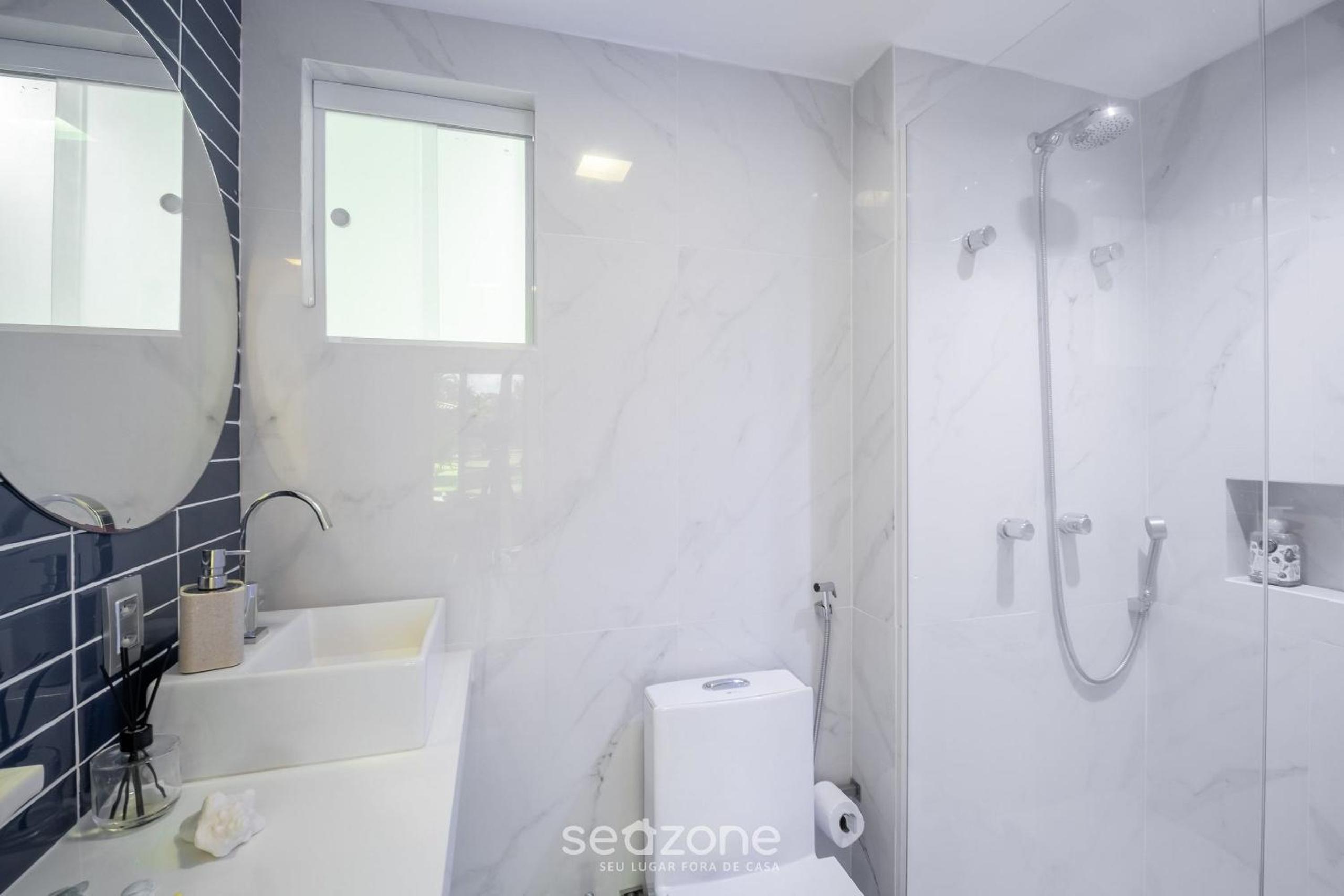 Beautiful Apartin Condo w/ Pool CQS0004