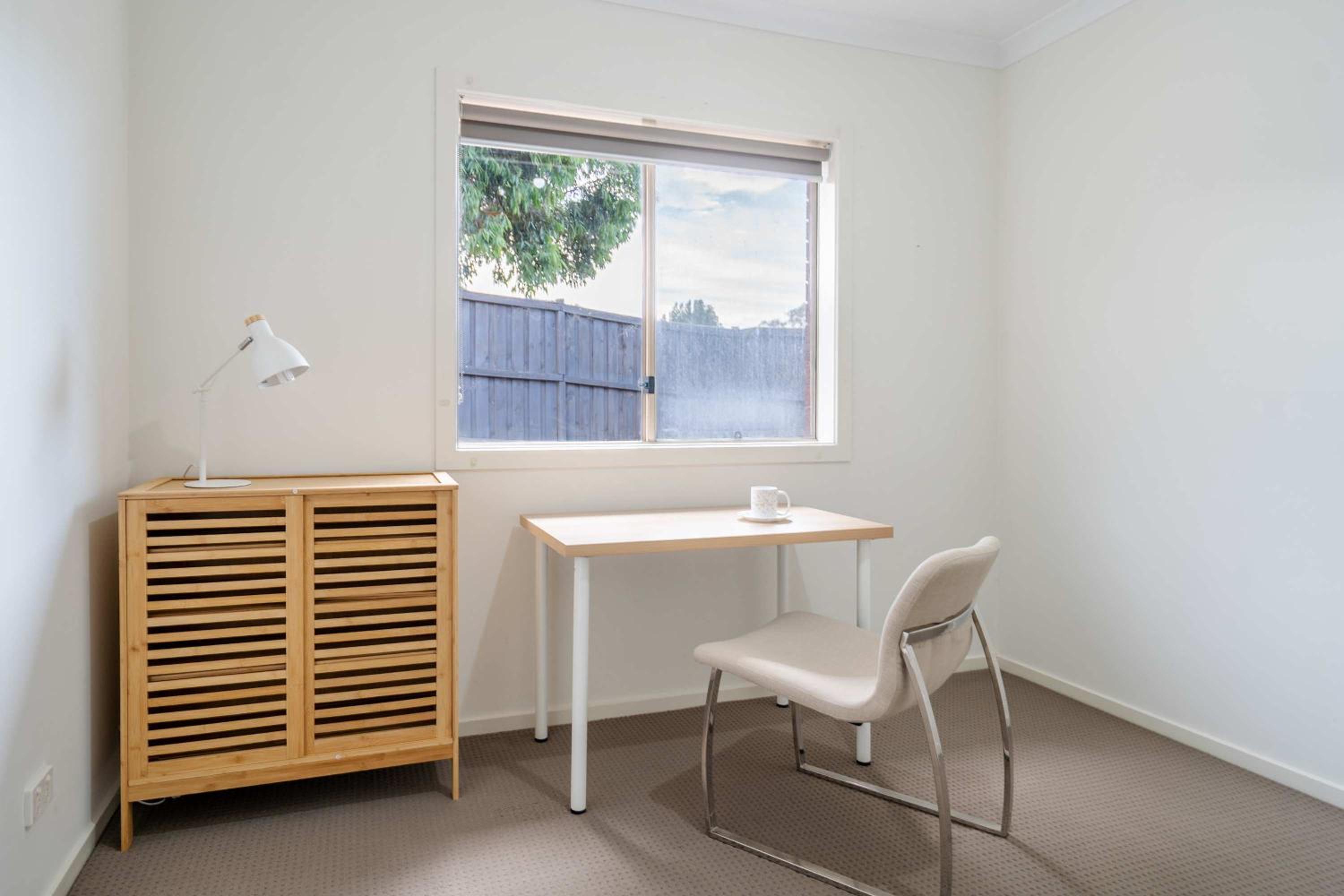 Modern 3B2B1C Home in Doreen