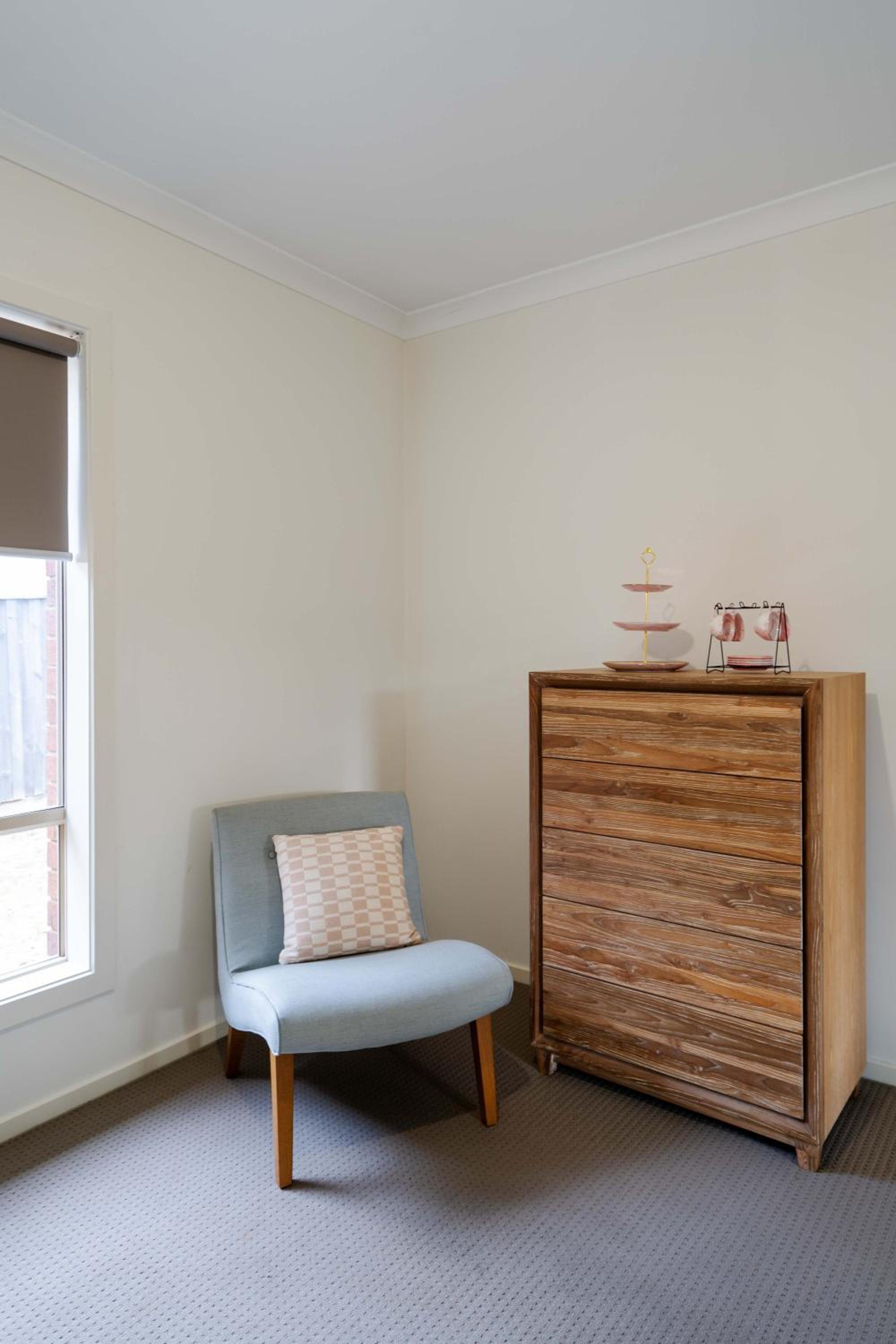 Modern 3B2B1C Home in Doreen