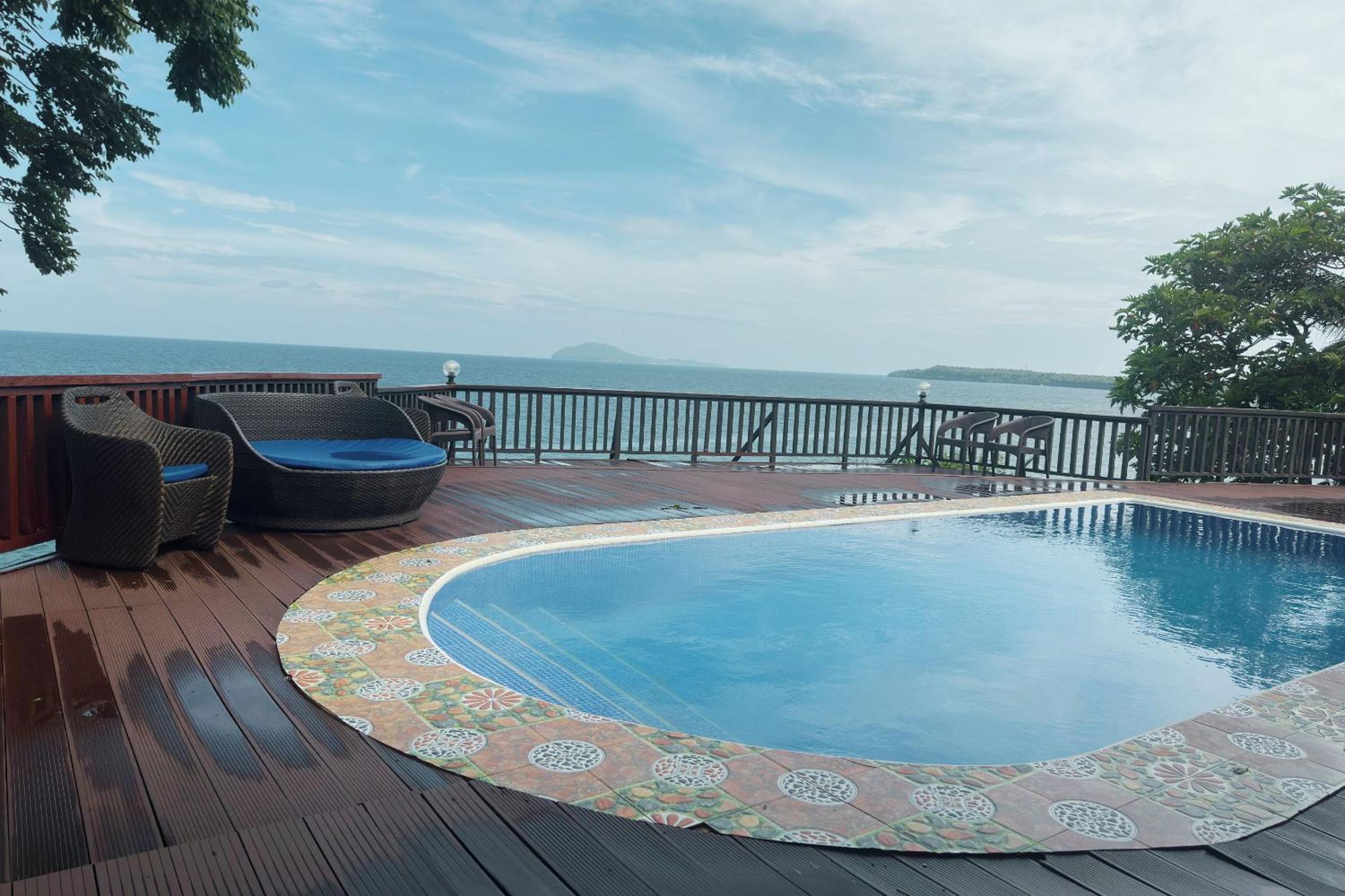 Blue Deep Resort powered by Cocotel