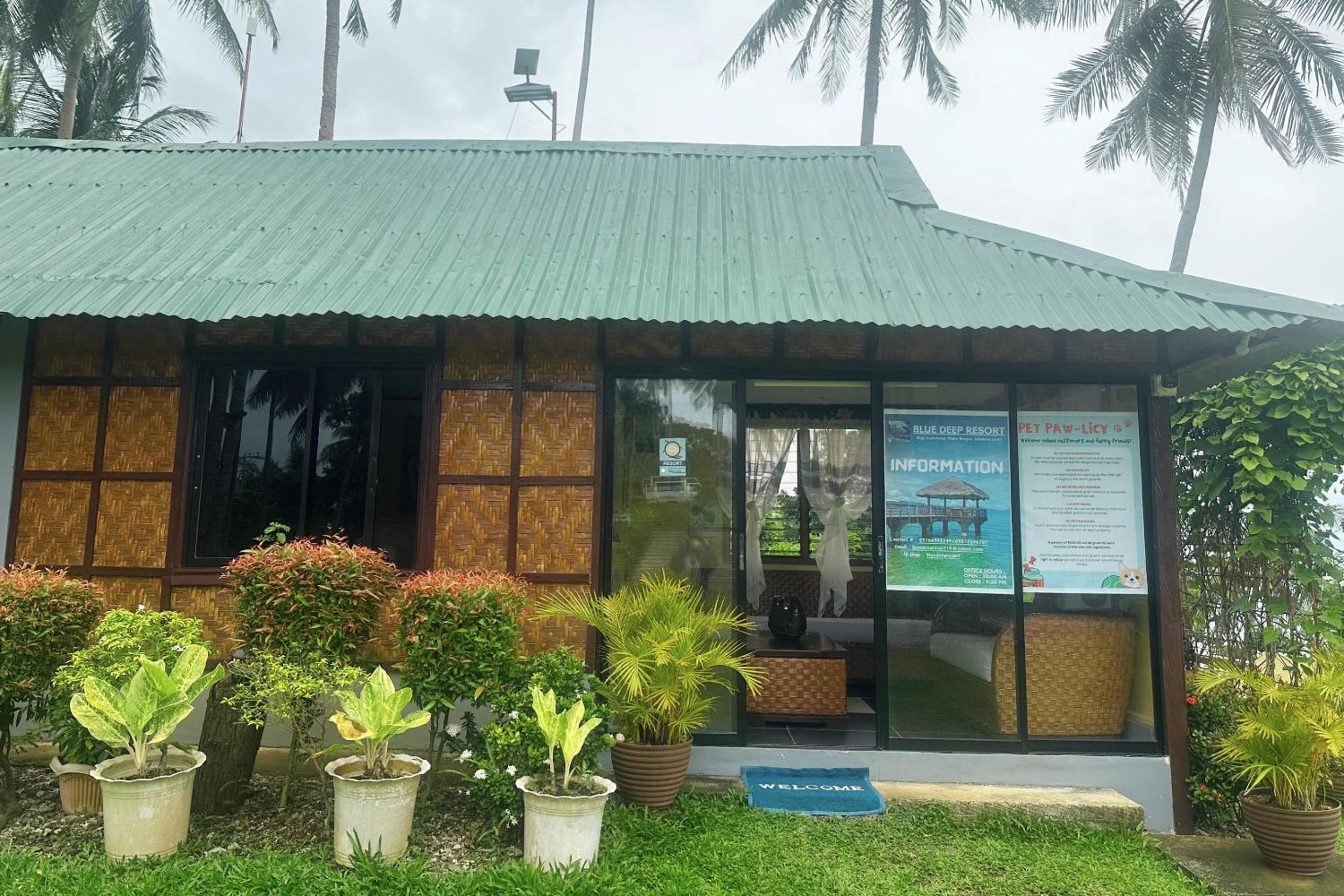 Blue Deep Resort powered by Cocotel
