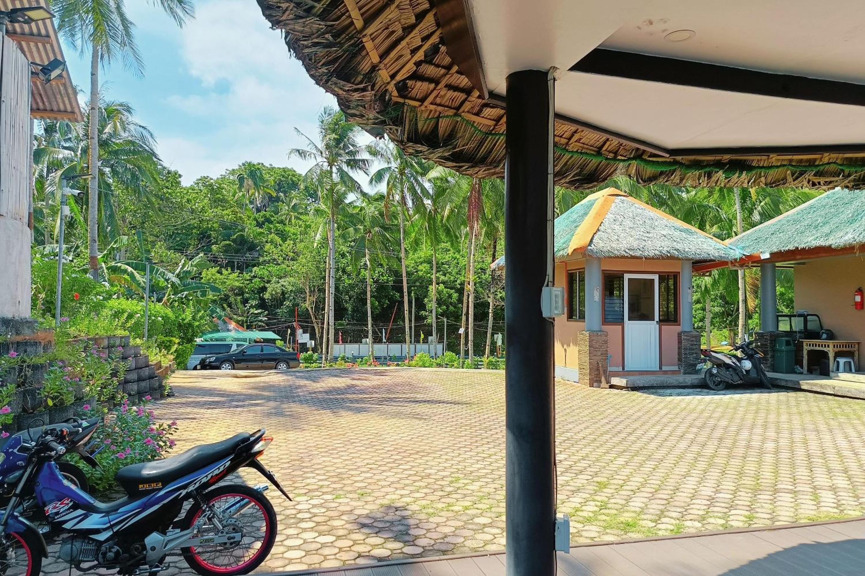 Blue Deep Resort powered by Cocotel