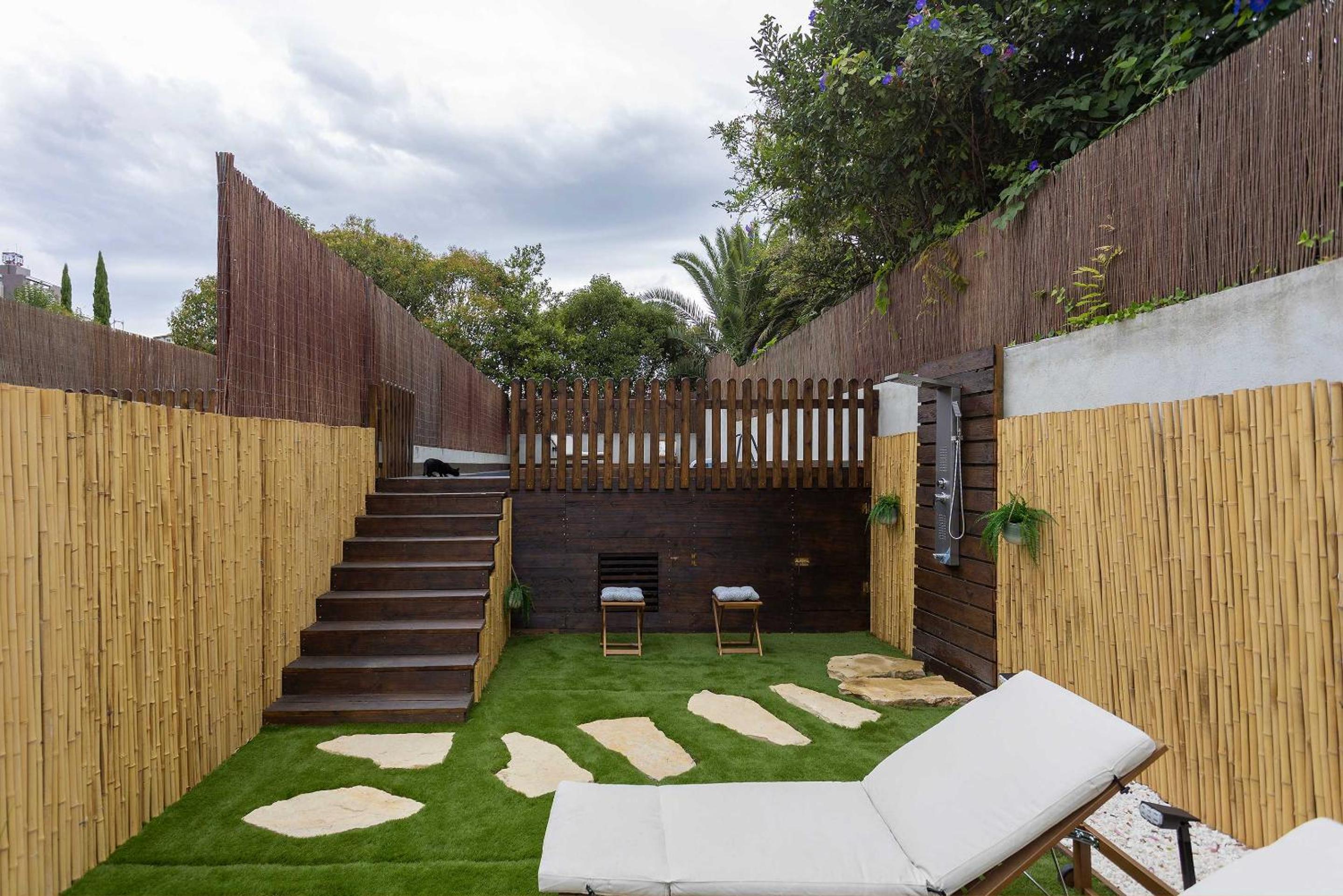 Liiiving in Porto - Pool Paradise Apartments