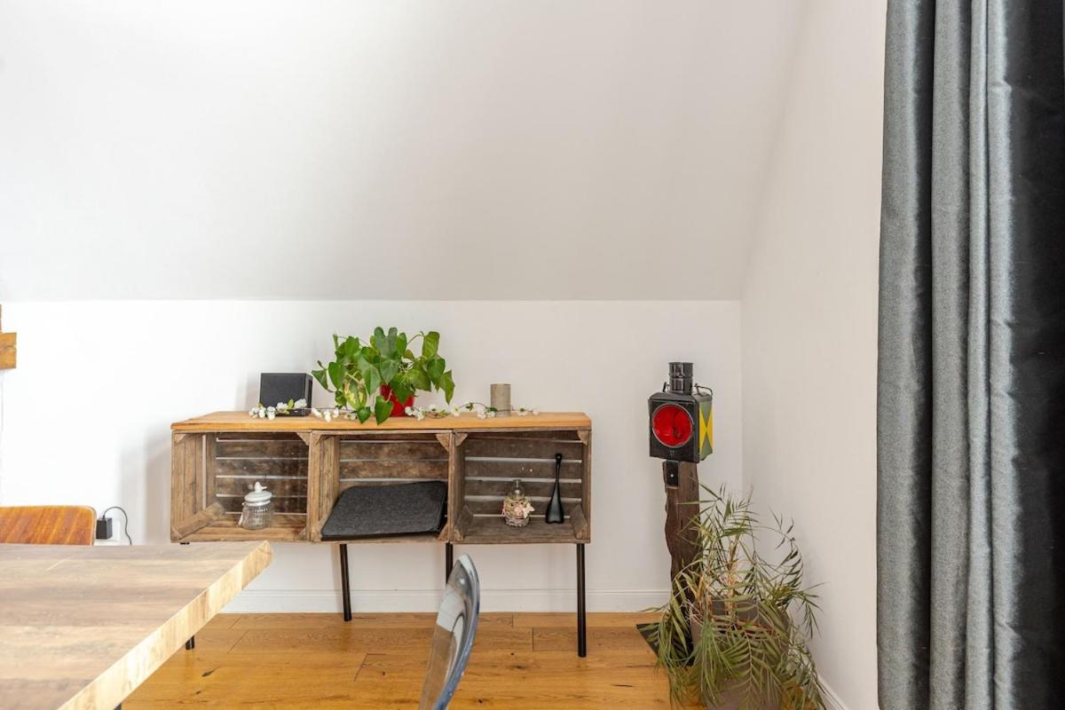 Gleis 22 - Wellness und Retreats im Alten Bahnhof von Kruft