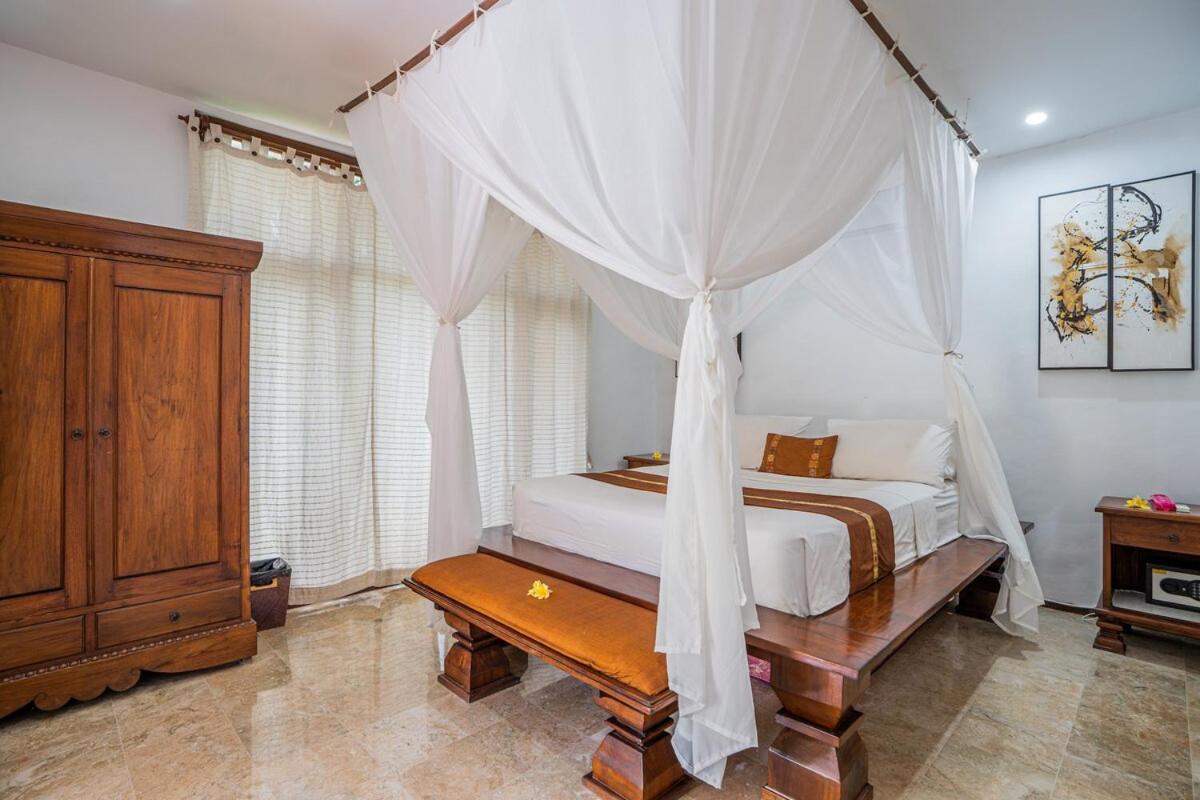 Nipper Villa - Spacious 4BR in Canggu