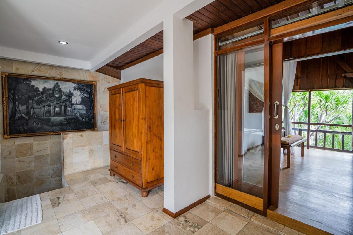Nipper Villa - Spacious 4BR in Canggu