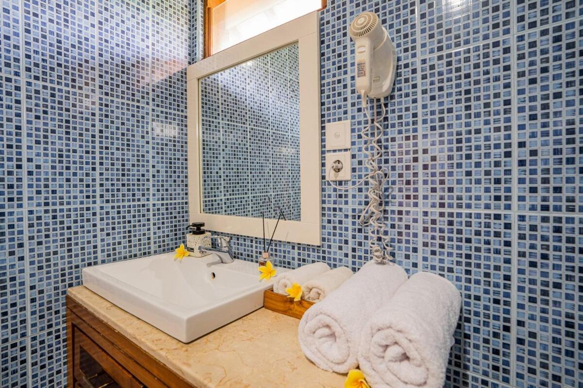 Nipper Villa - Spacious 4BR in Canggu