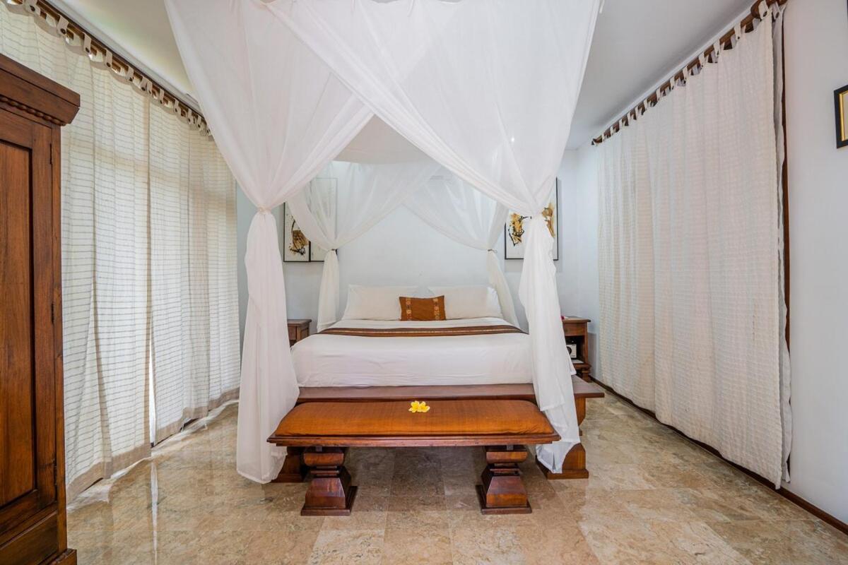 Nipper Villa - Spacious 4BR in Canggu
