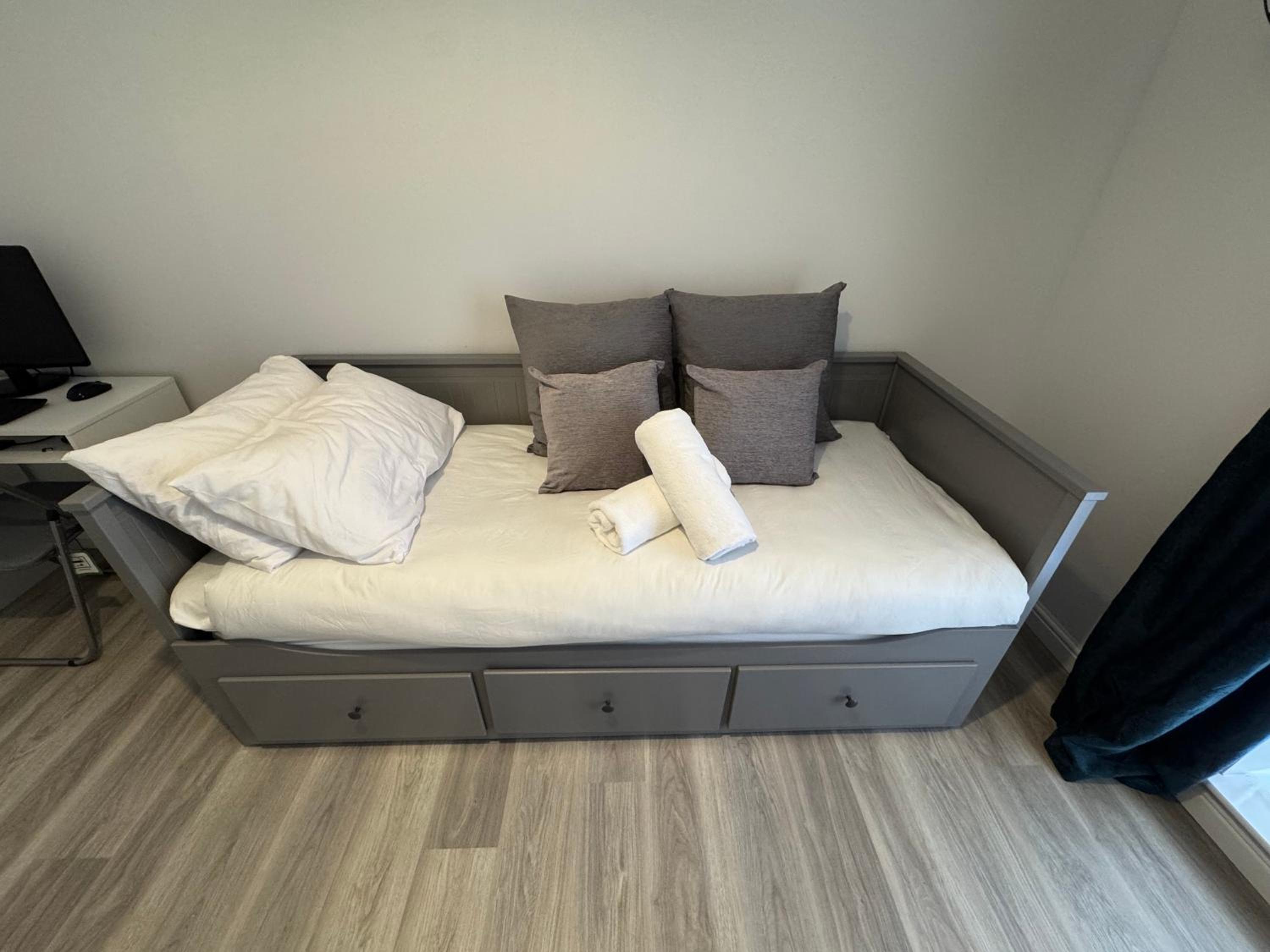 Modern Flat in Glasgow City FREE Parking & Wifi