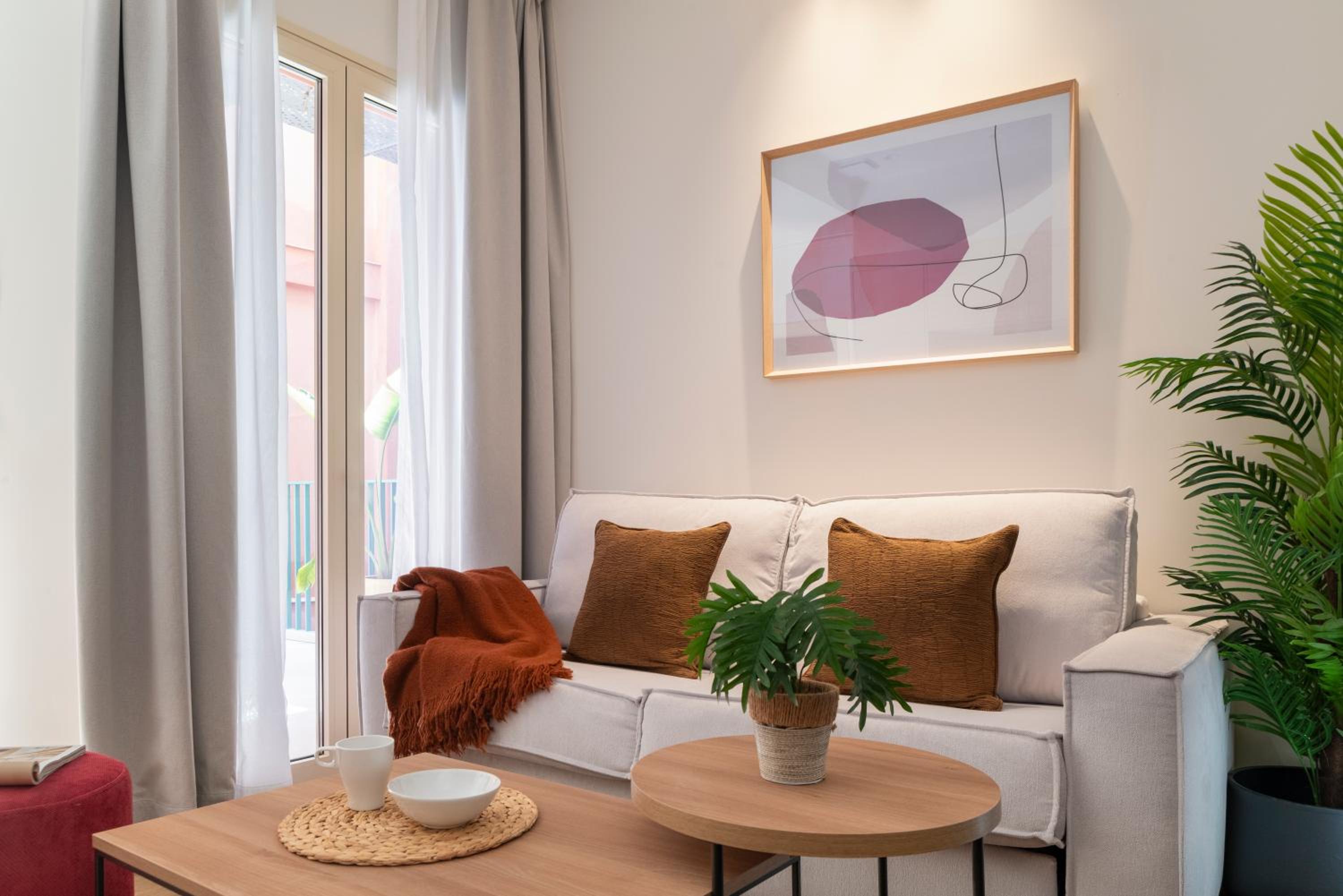 Magno Apartments Clavellinas