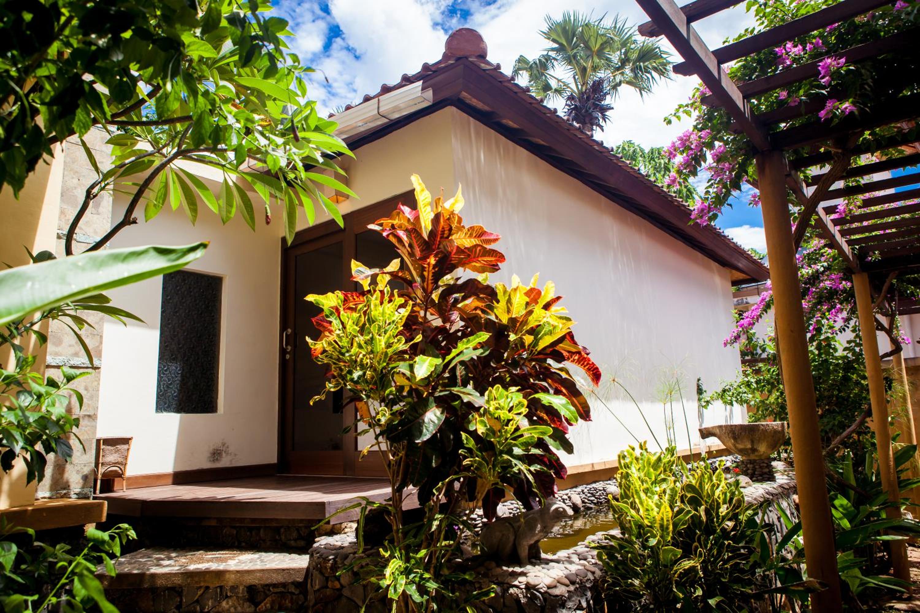 Blue Moon Villas Resort