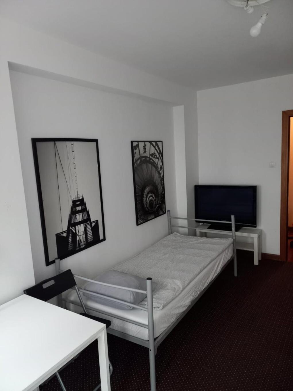 Pokoje Centrum/ rooms in Centre view 3