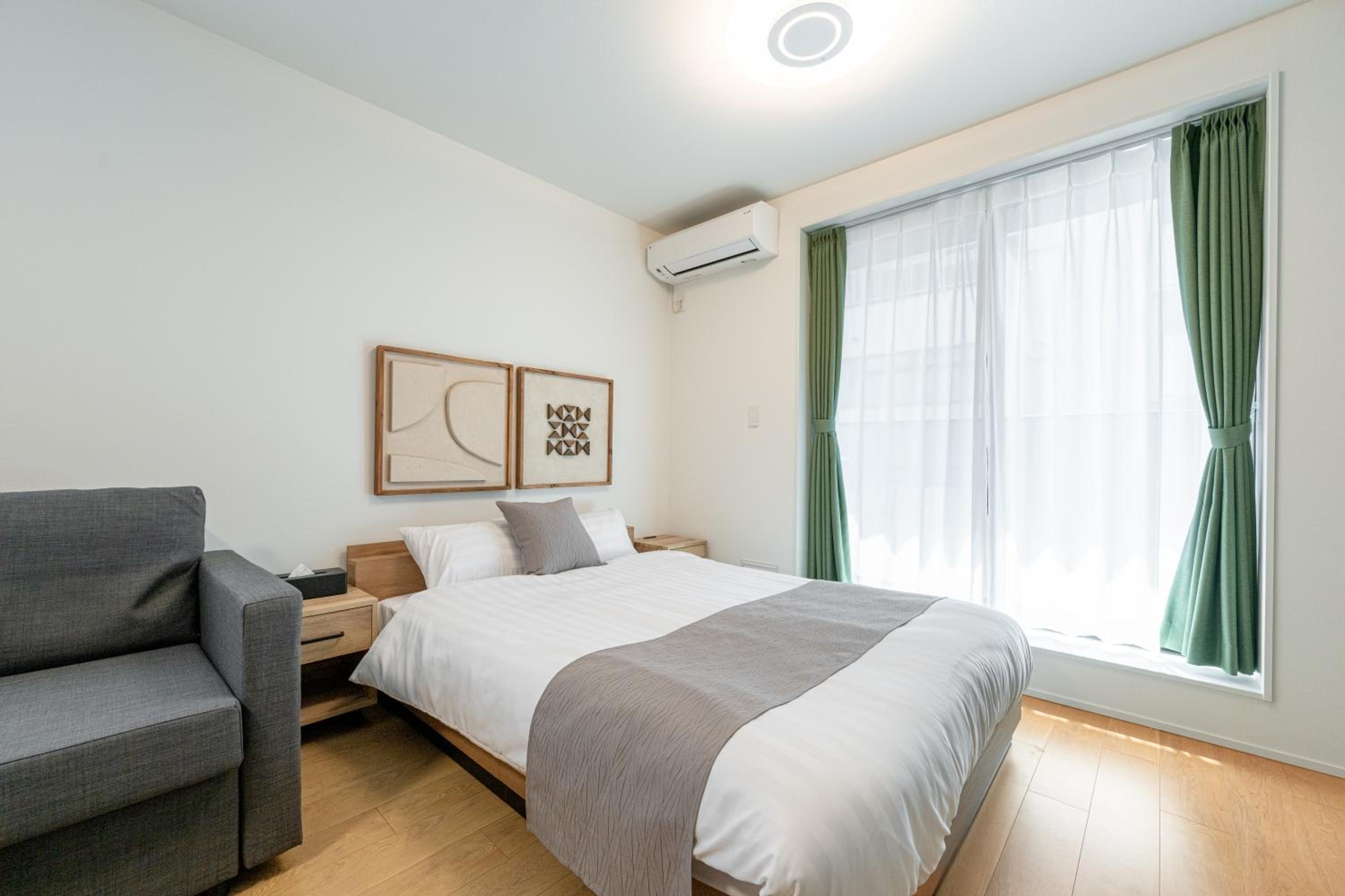 TOKYO SHIBA Retreat 3427