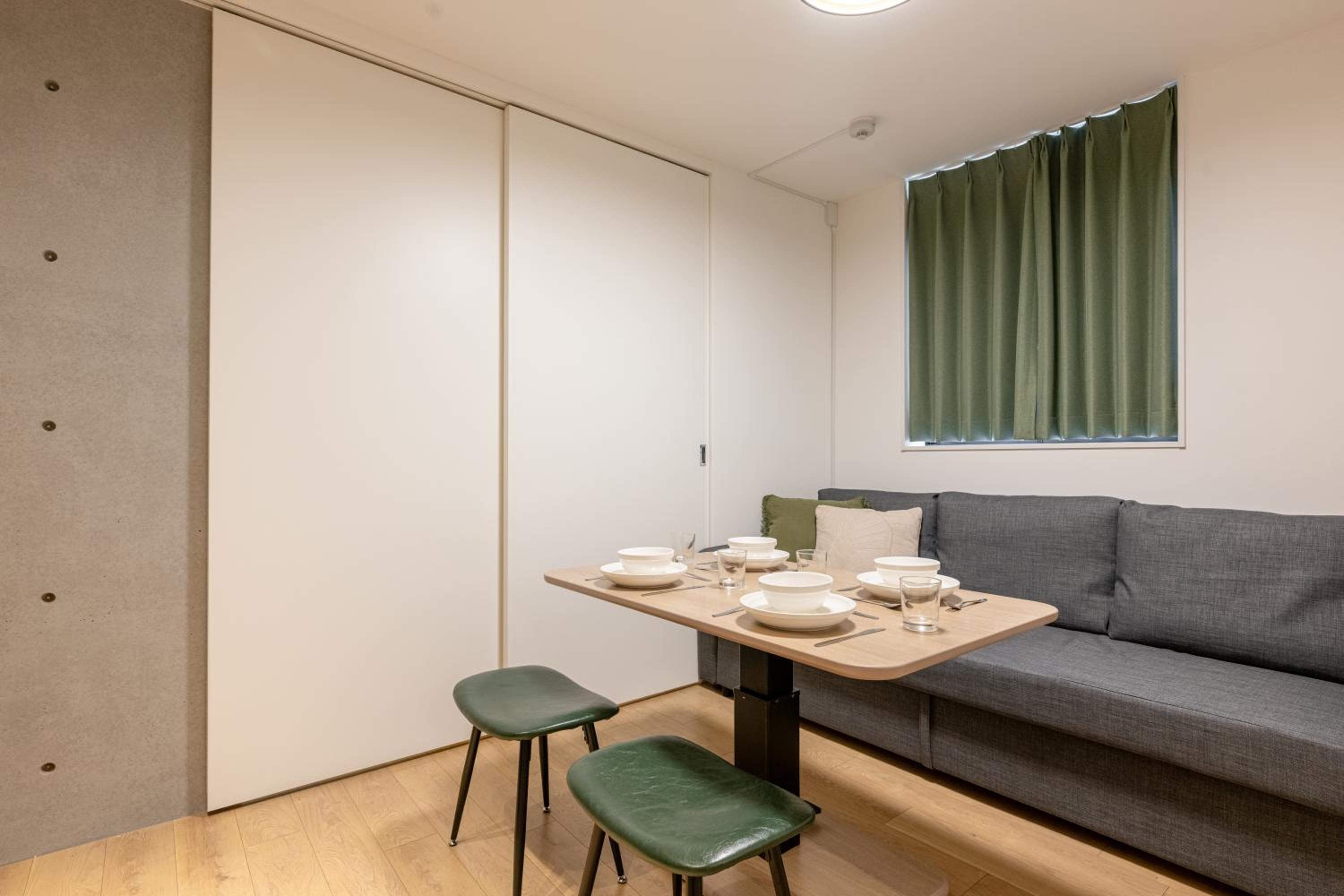 TOKYO SHIBA Retreat 3427