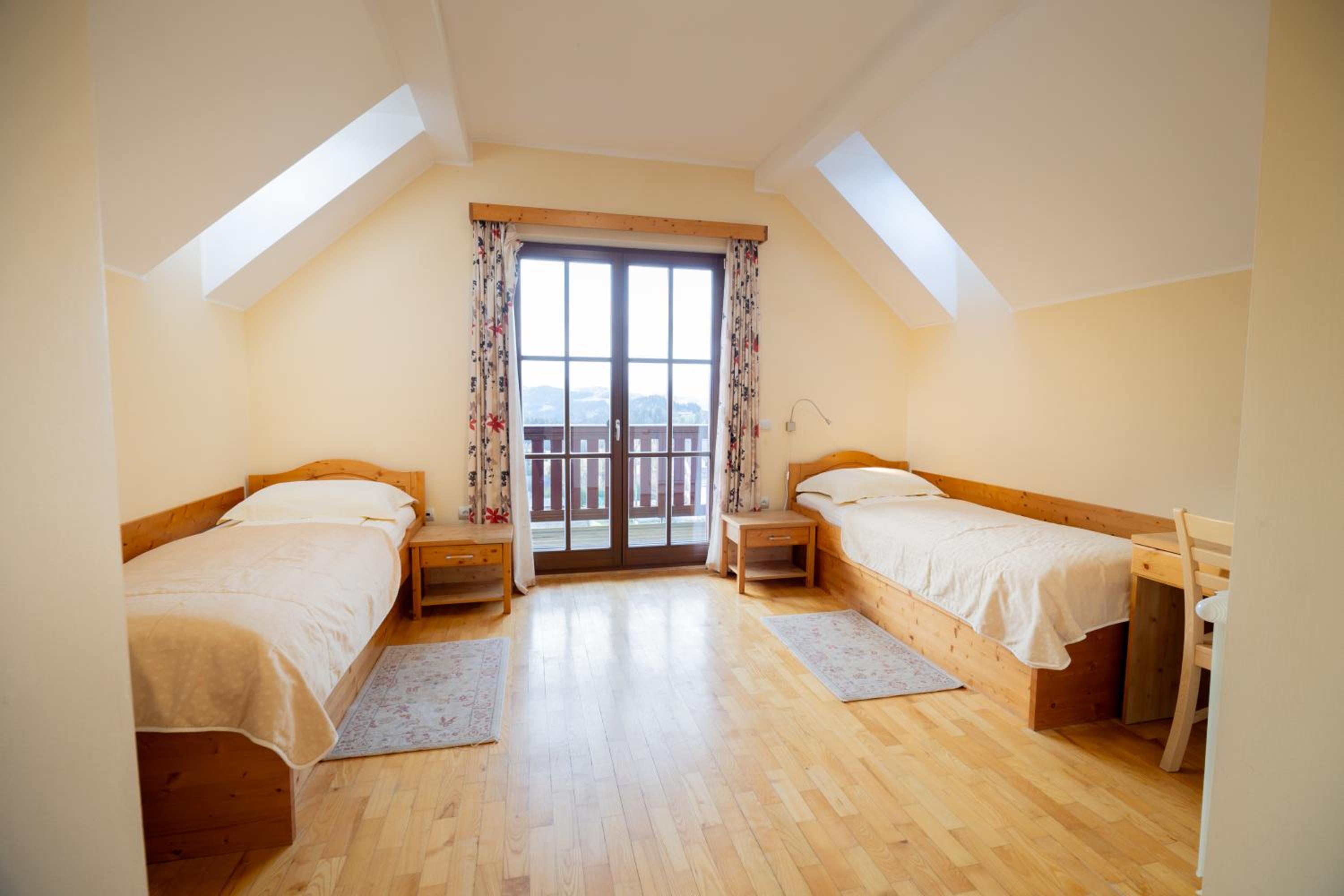 Apartmaji Bar Smučar
