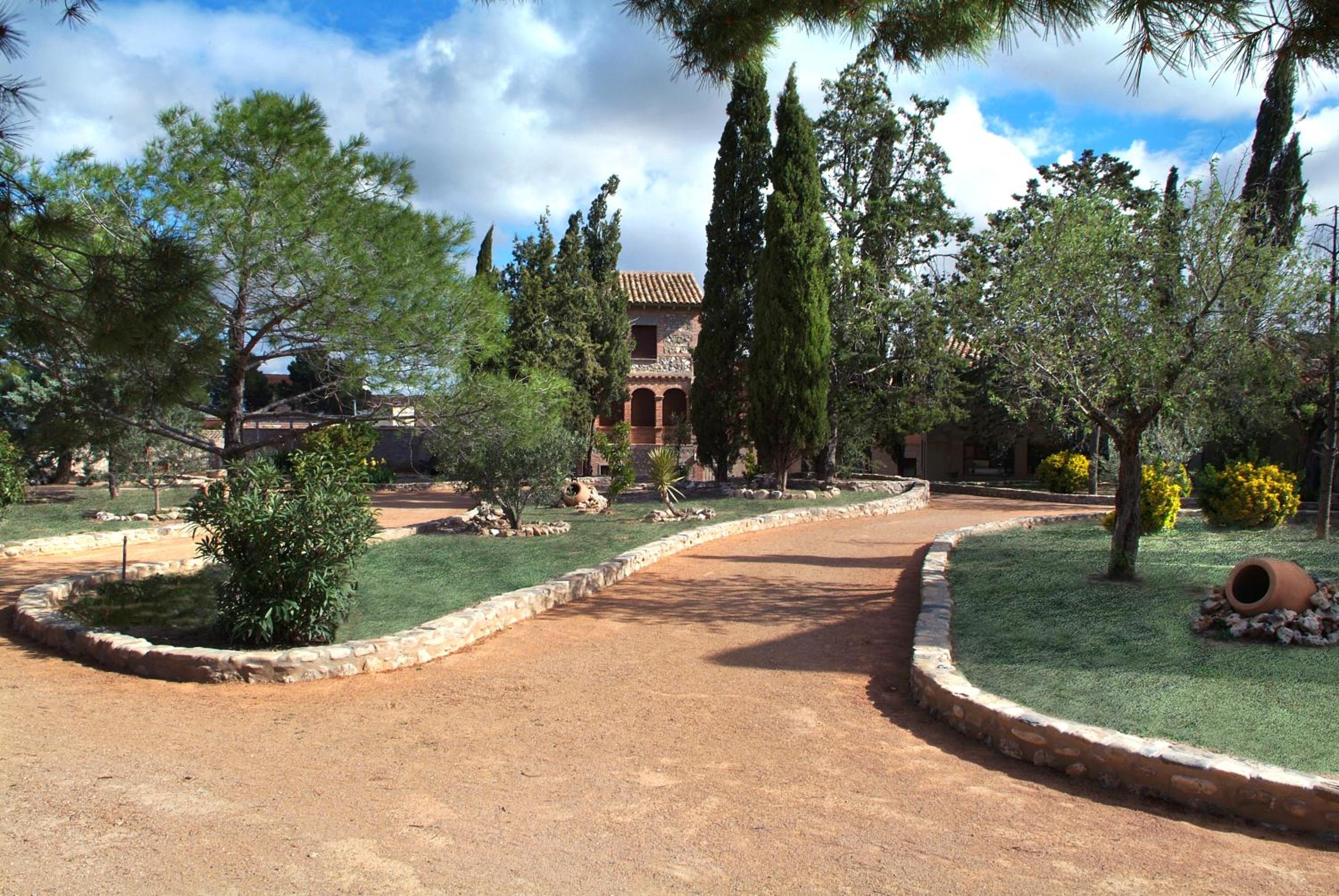 Photo 32