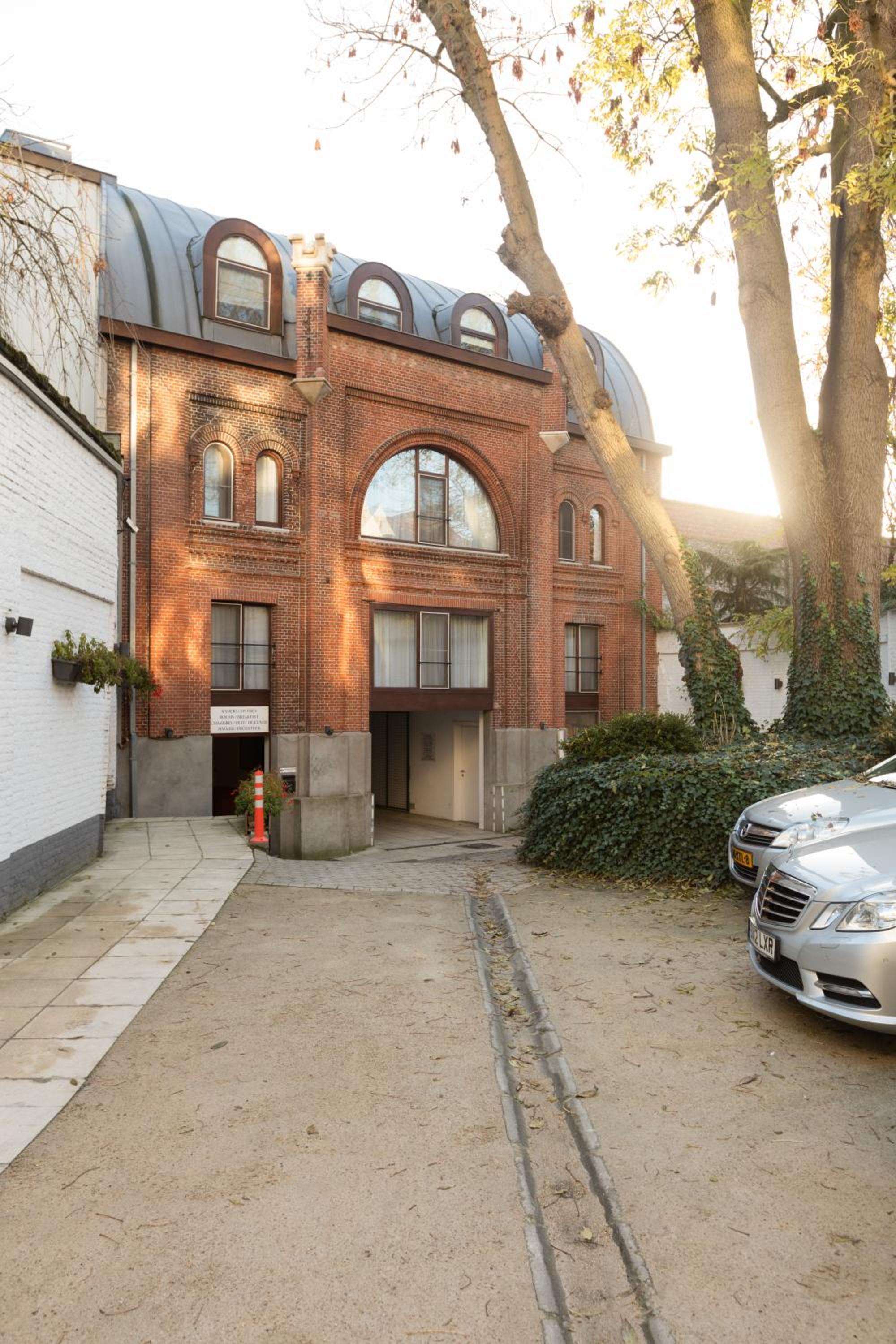 Hotel Gravensteen - Image 1