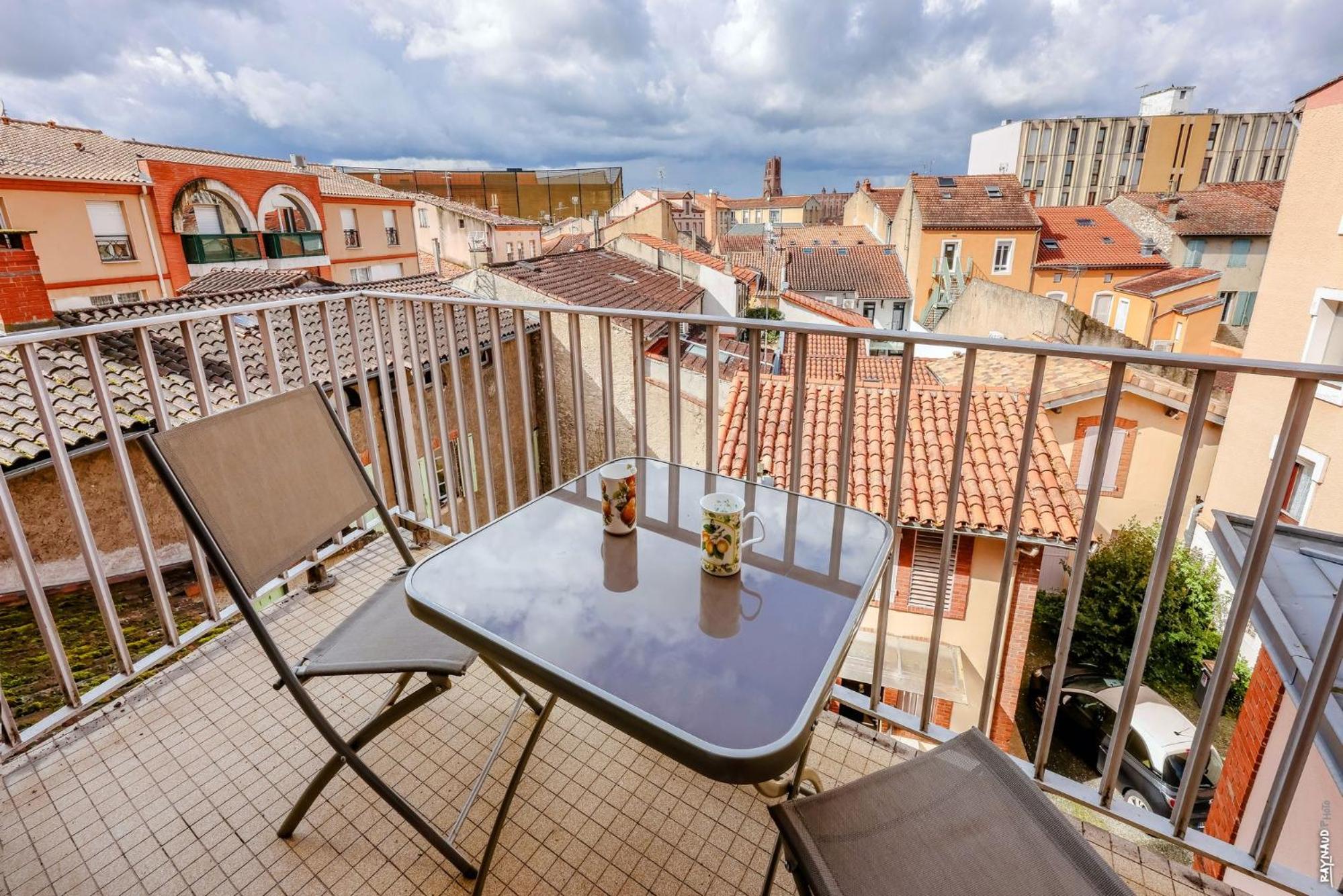 Le Maréchal - Parking - Terrasse - Albi
