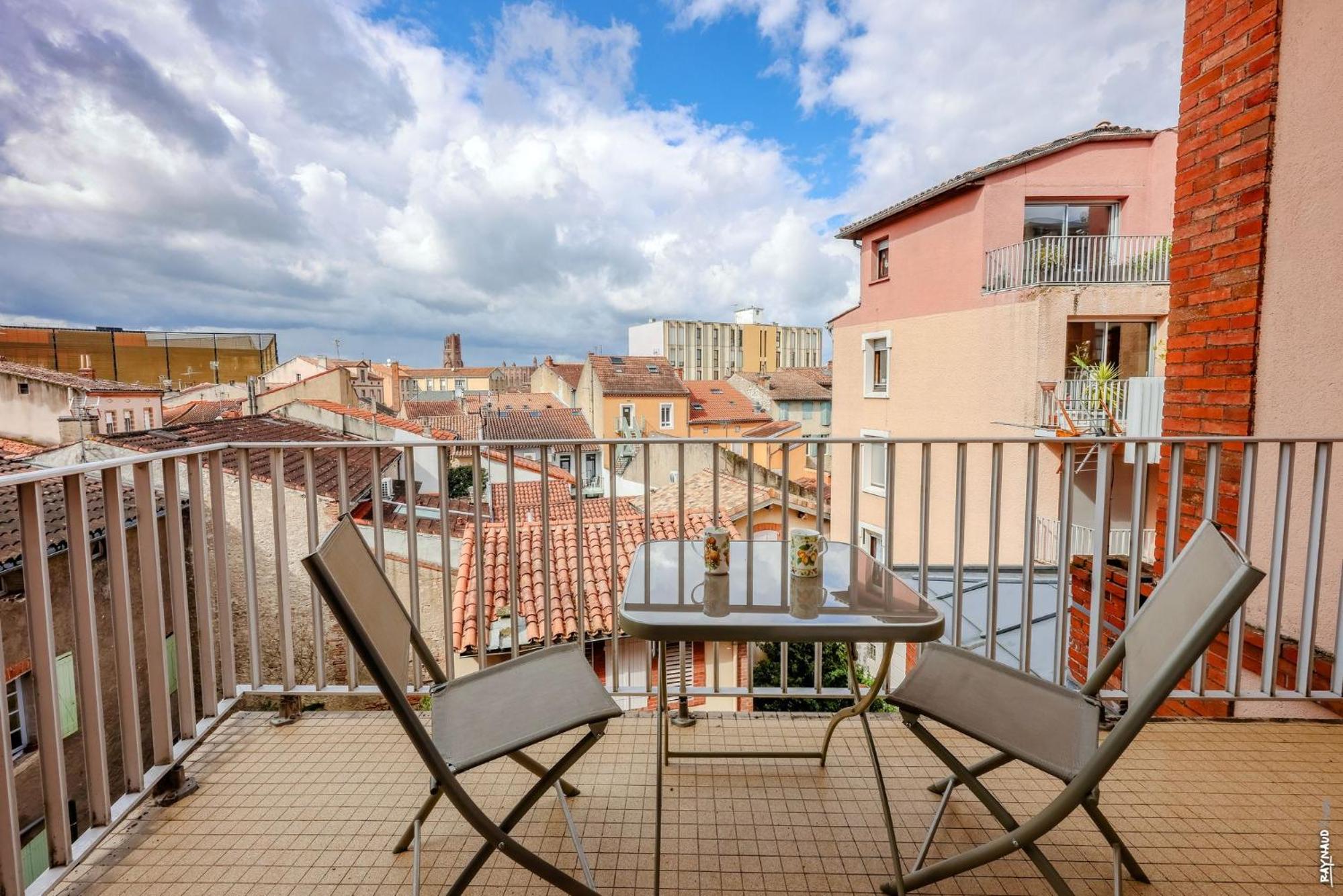 Le Maréchal - Parking - Terrasse - Albi