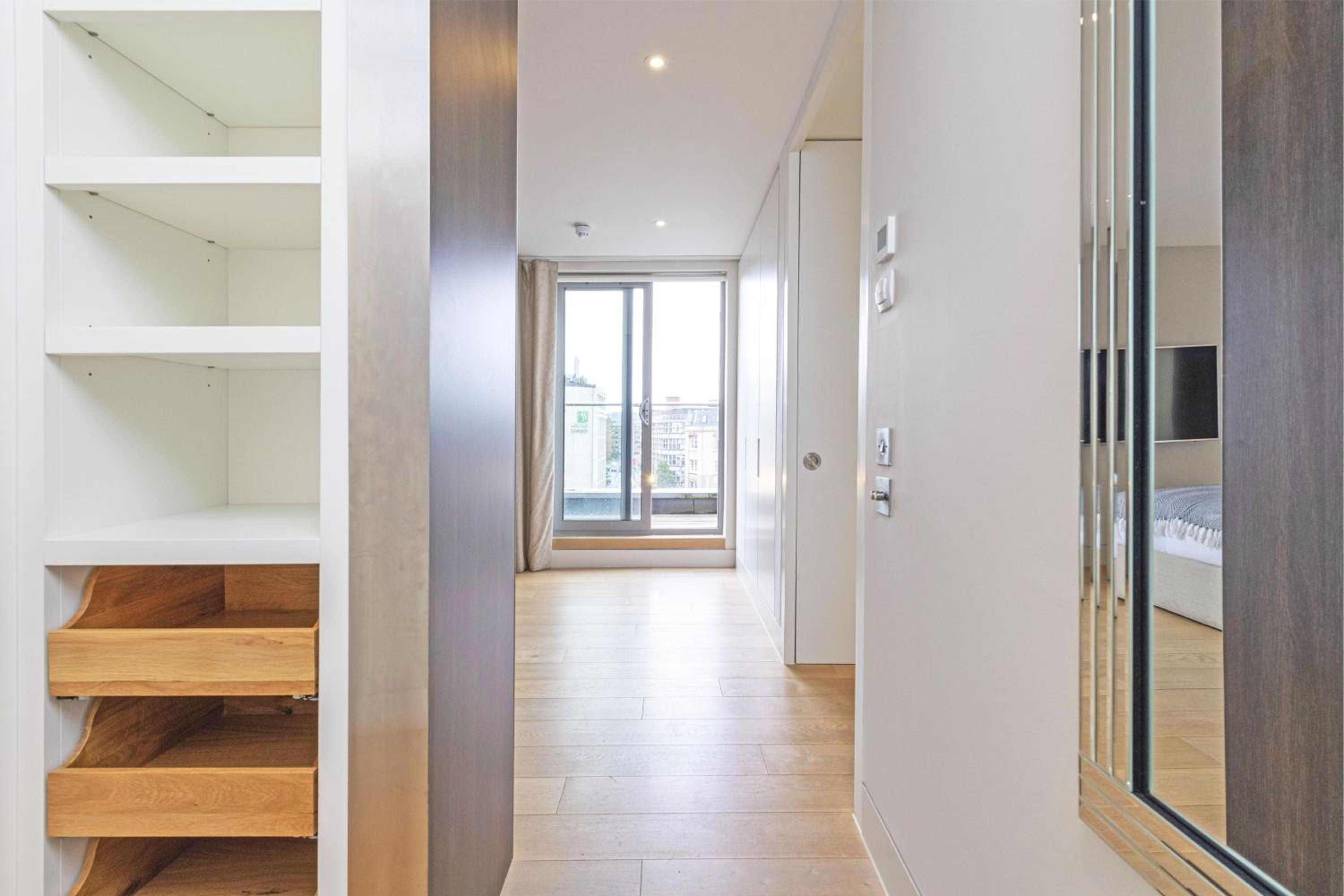 Accomodo London Waterloo - Luxury & Spacious Triplex Penthouse on Southbank