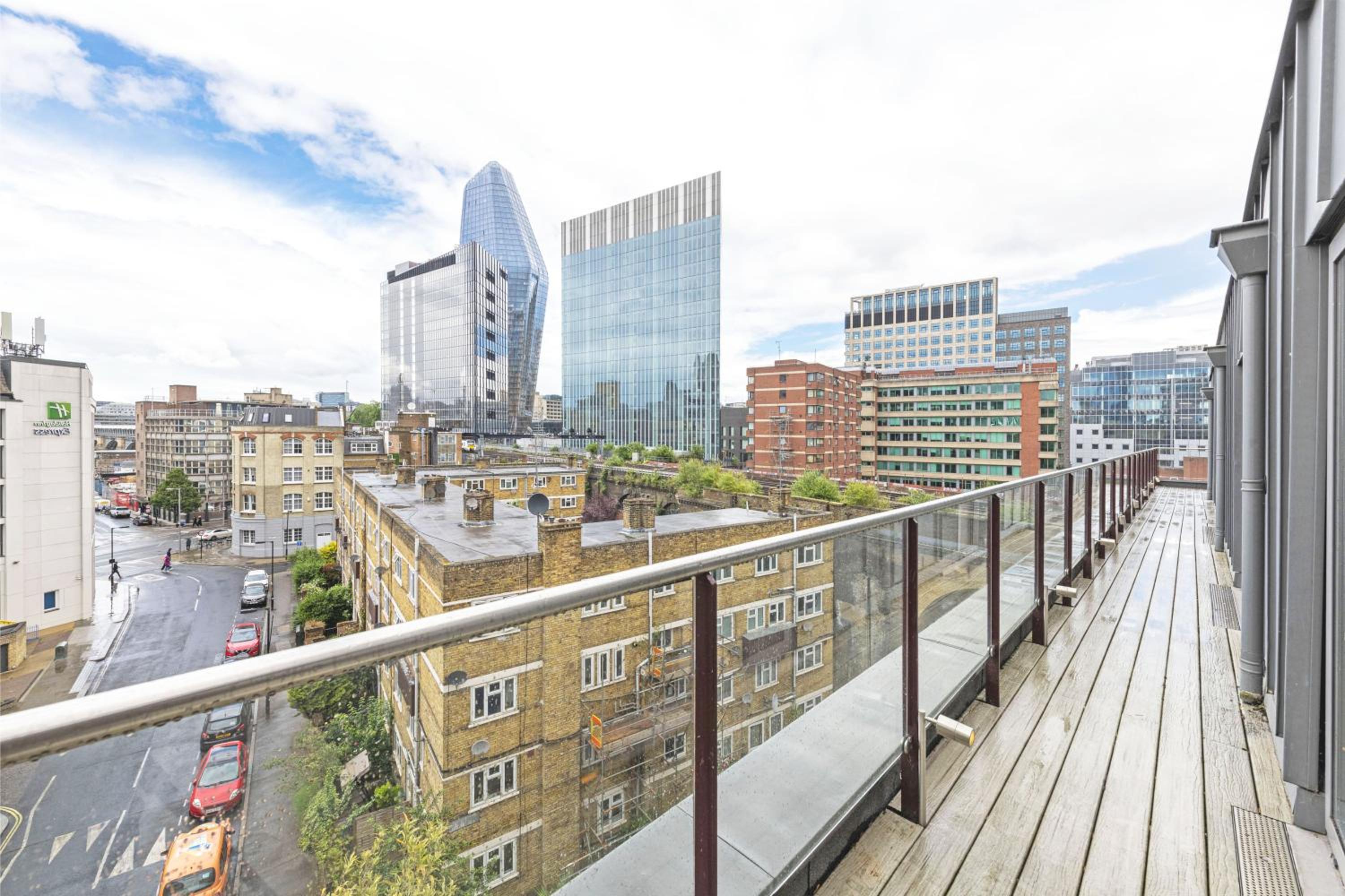 Accomodo London Waterloo - Luxury & Spacious Triplex Penthouse on Southbank