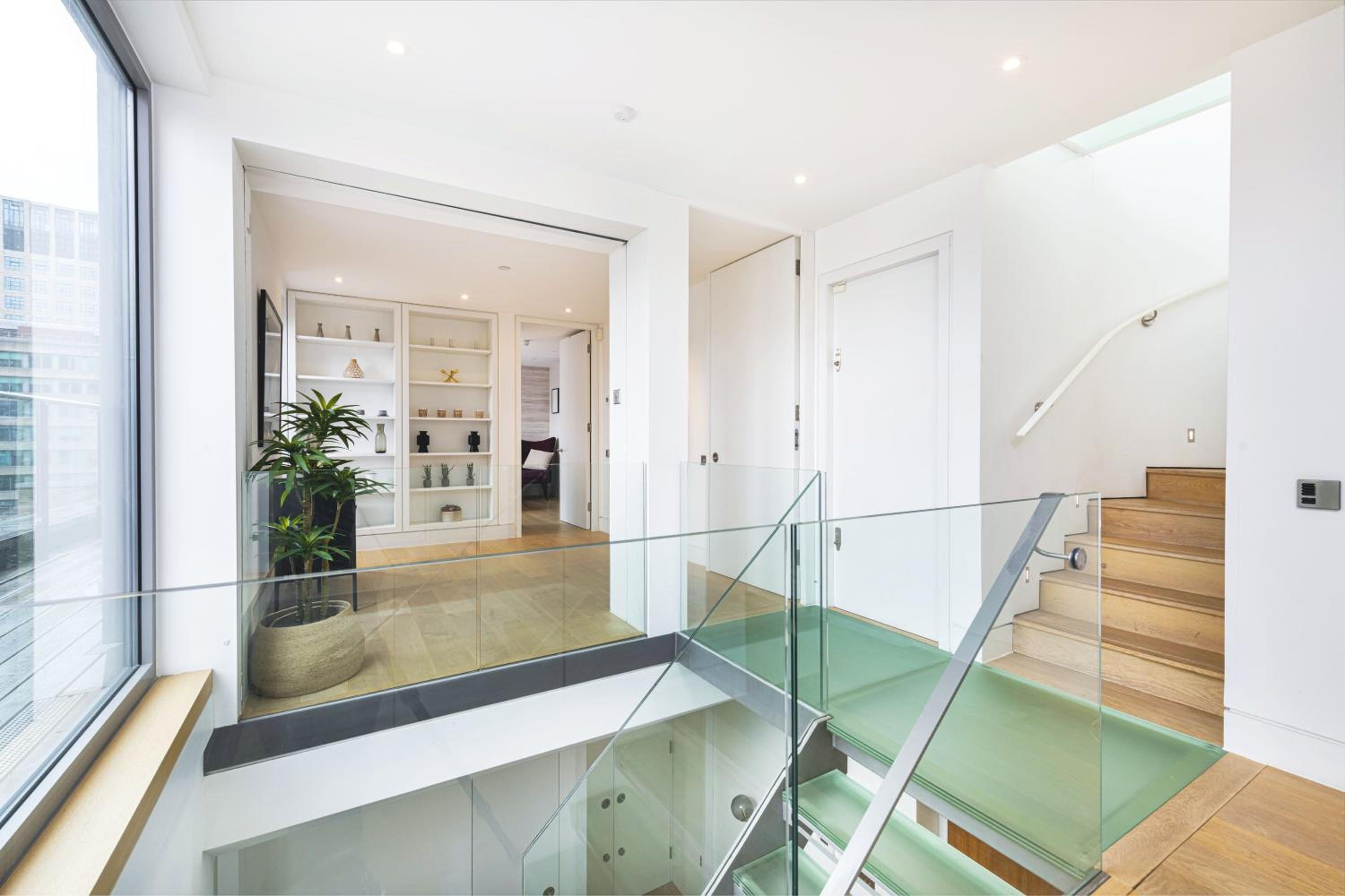 Accomodo London Waterloo - Luxury & Spacious Triplex Penthouse on Southbank