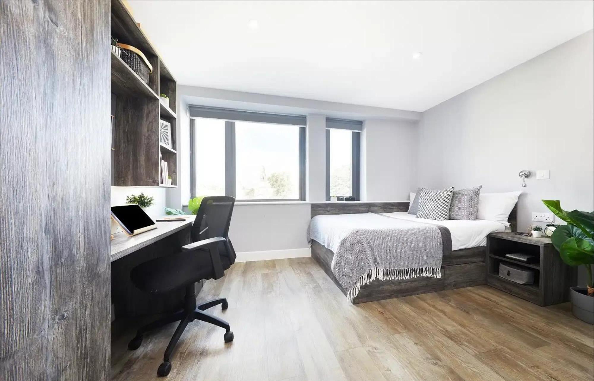 For Students Only - Collegiate Crown Place Cardiff