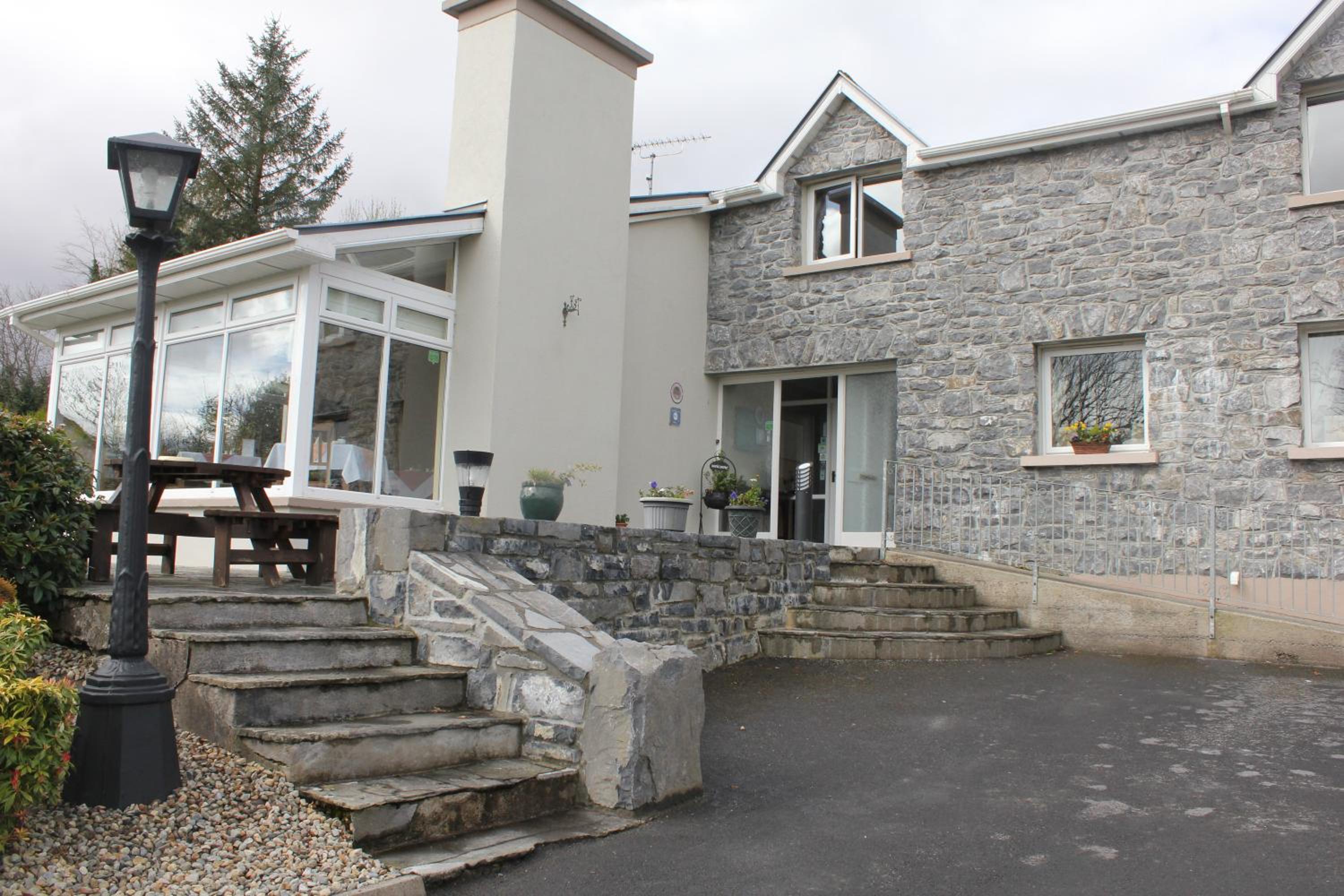 Carrowntober House B & B
