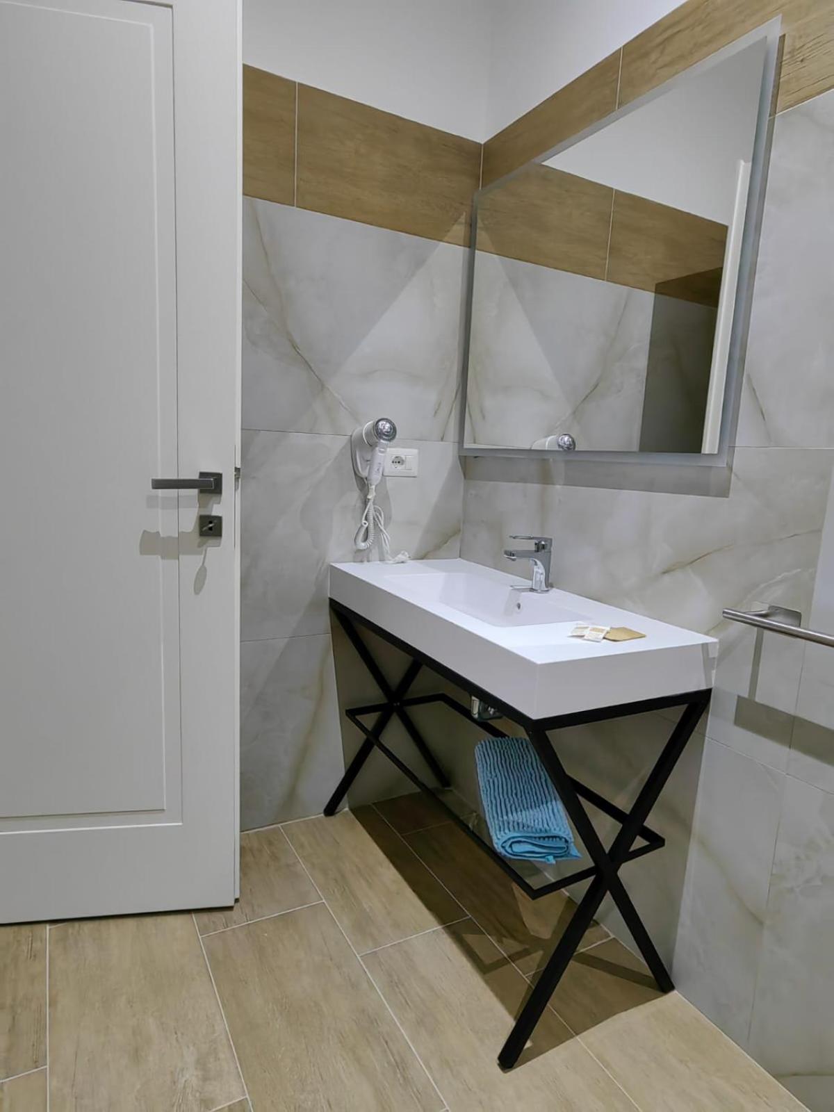 B&B Gregorio VII