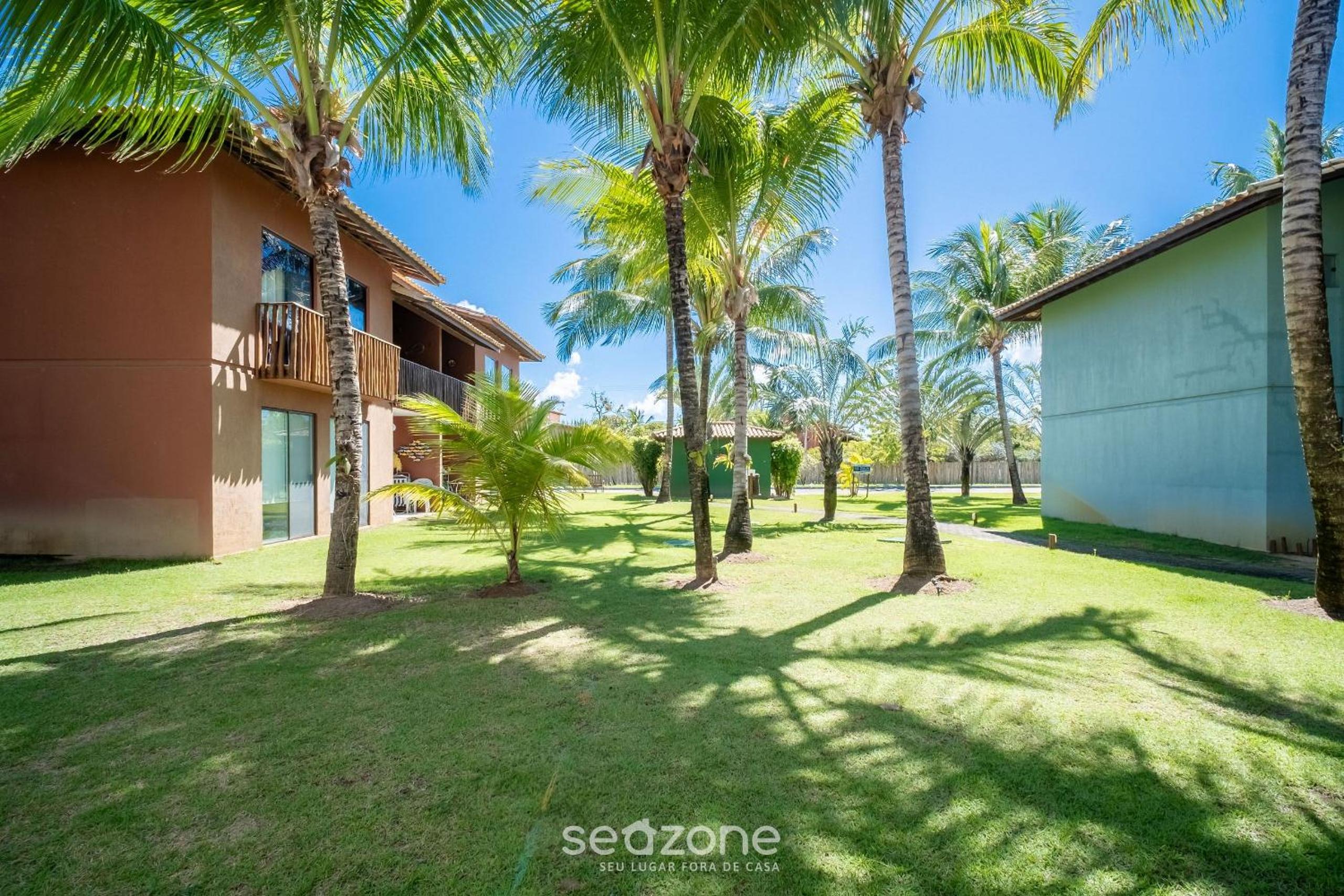 Beautiful Apartin Condo w/ Pool CQS0004