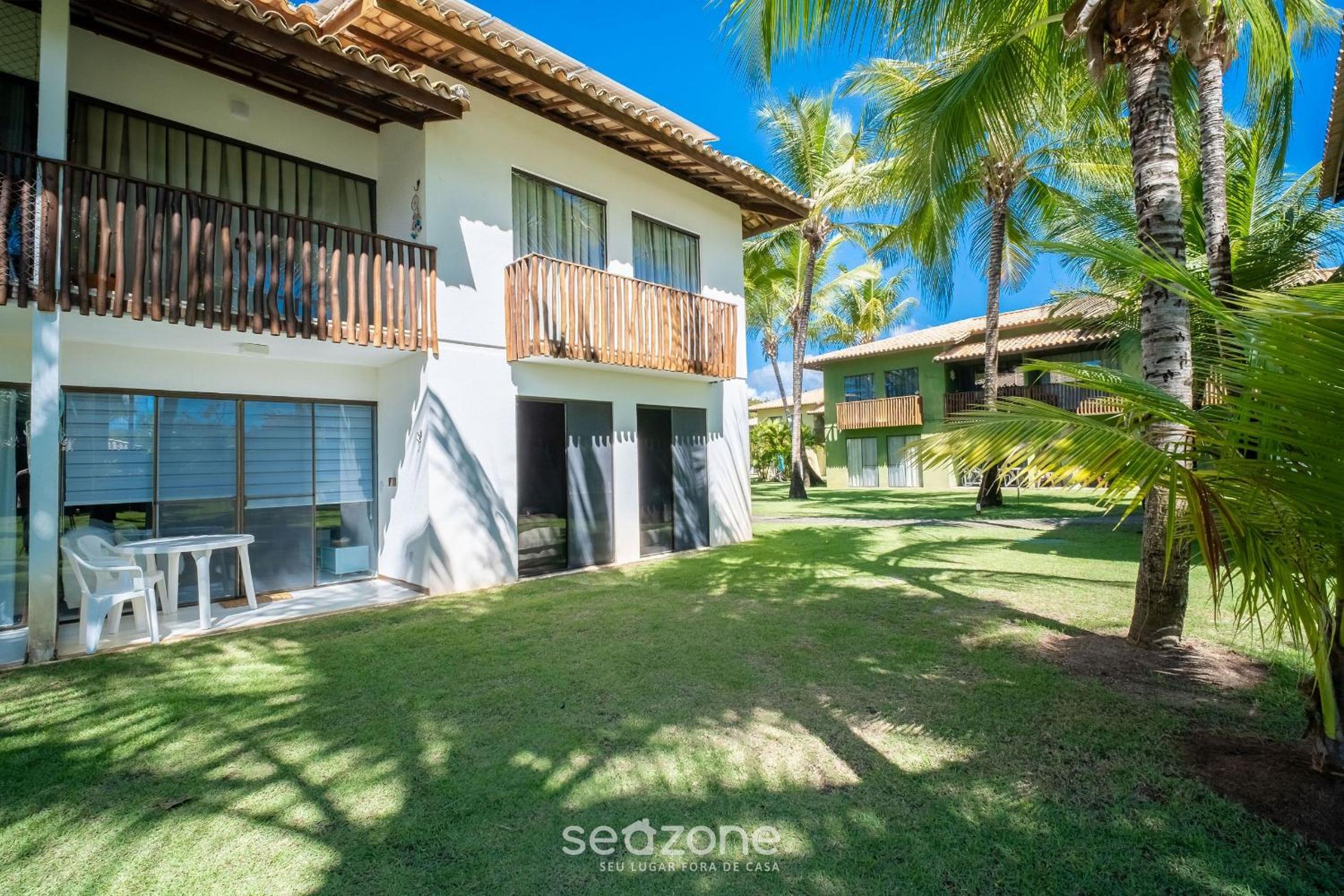 Beautiful Apartin Condo w/ Pool CQS0004