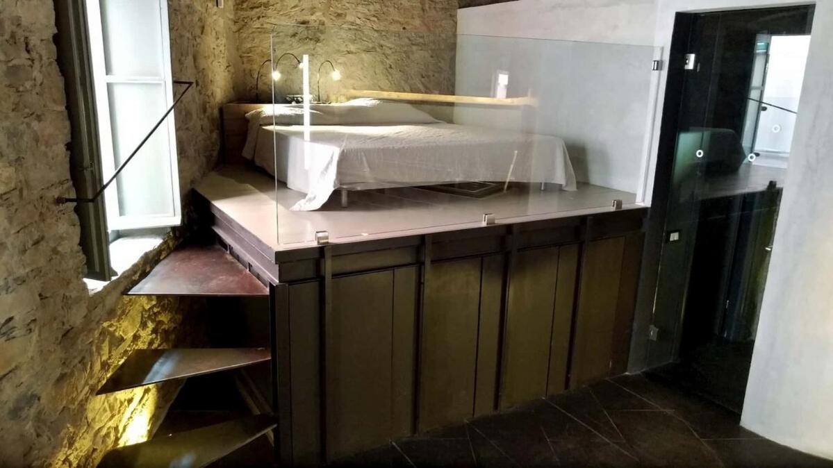HOST4U - BACcIADONNE Cozy Modern OpenSpace in Civezza