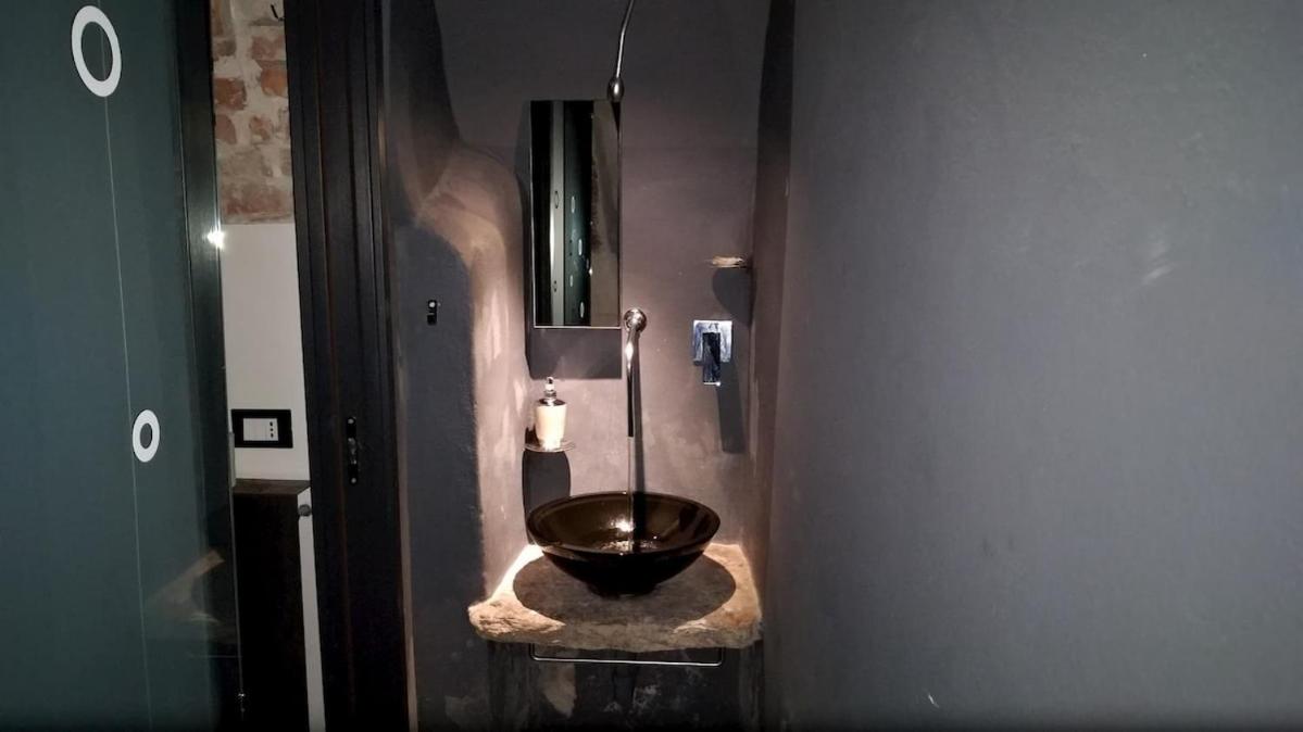 HOST4U - CASA A VOLTE tipica casa di Villaggio Ligure a Civezza