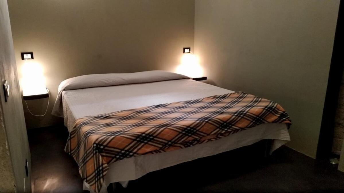 HOST4U - CASA A VOLTE tipica casa di Villaggio Ligure a Civezza