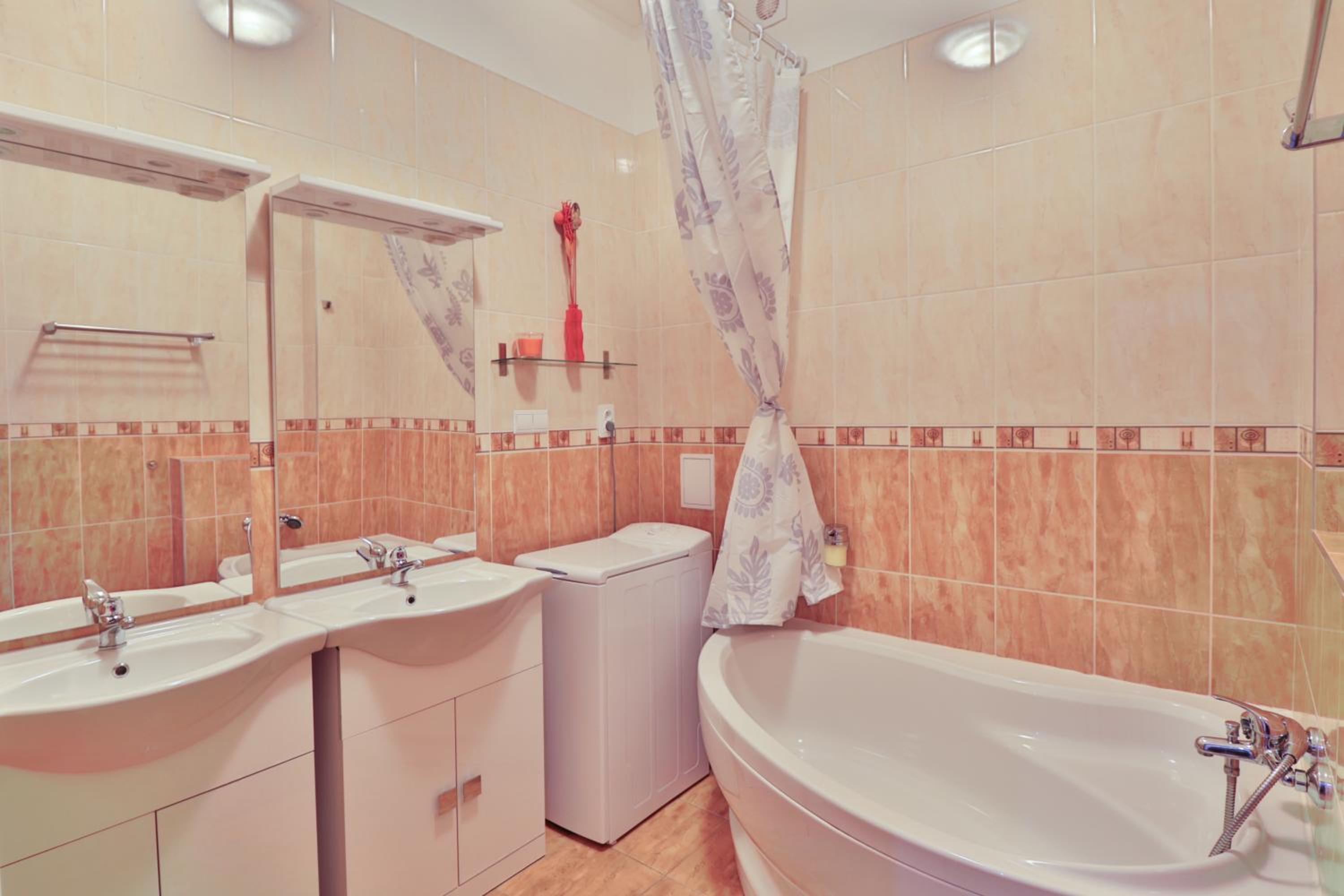 Spacious Prague View Apartment
